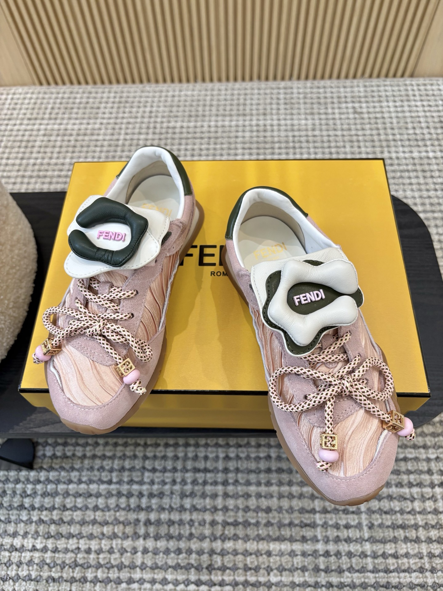 NO:789125,Fendi German training shoes, casual shoes/sports shoes, fendi, sneakers19860909芬迪德训鞋,休闲鞋/运动鞋,fendi,sneakers,Women's Shoes
