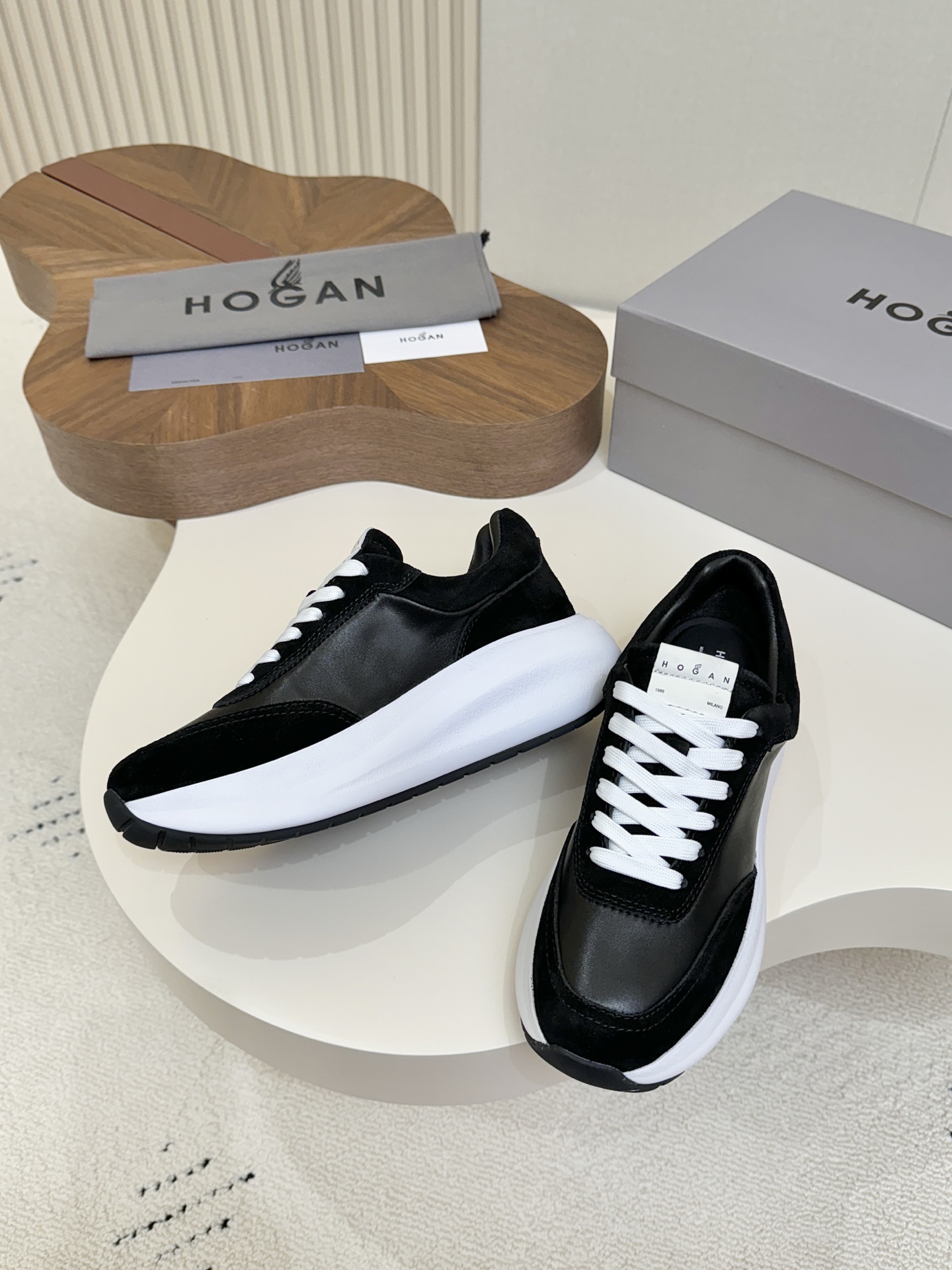Designer Sneakers
