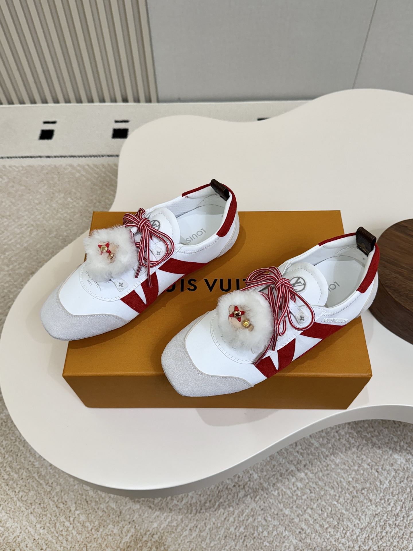 Louis Vuitton Sneakers