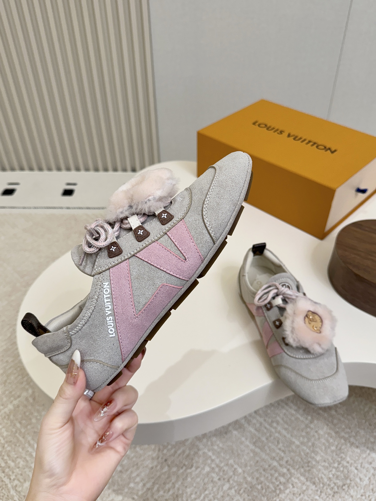 Louis Vuitton Sneakers
