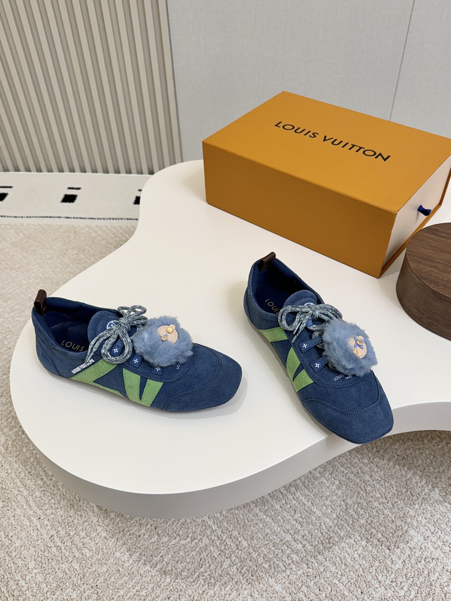 Louis Vuitton Sneakers