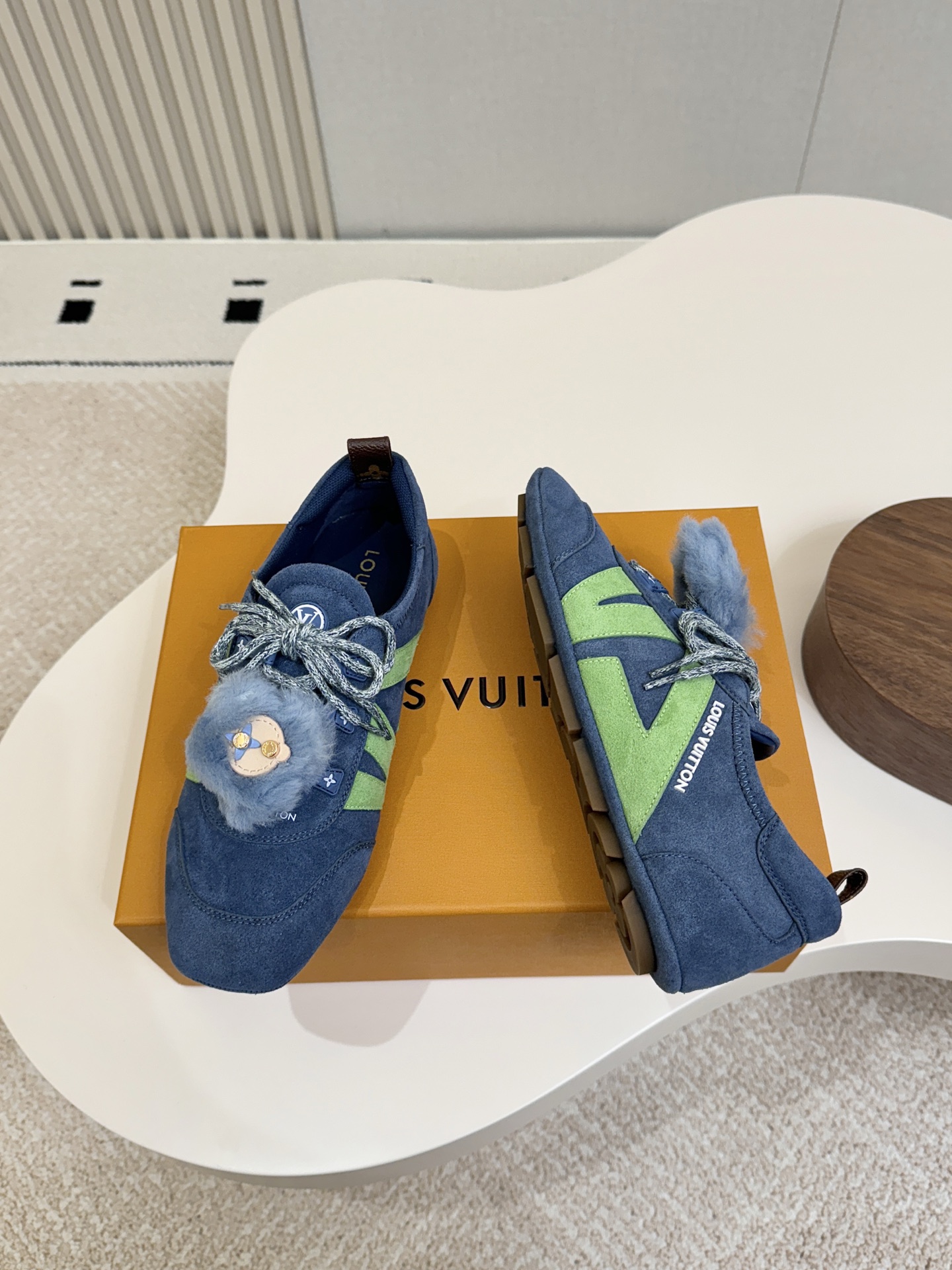 Louis Vuitton Sneakers