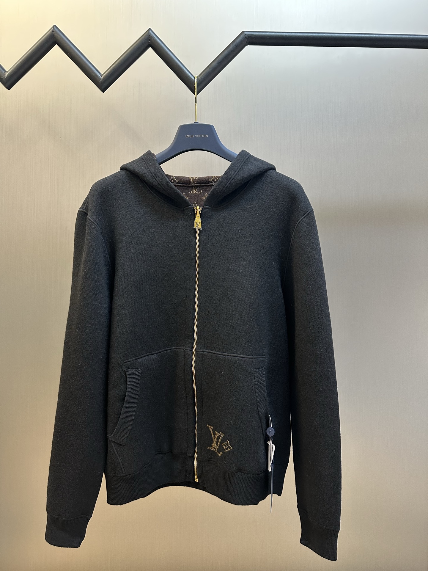 P375 Chaqueta tipo túnica con capucha de doble cara Lv hecha de mezcla de lana peinada de doble hebra de 60 hilos, impo…