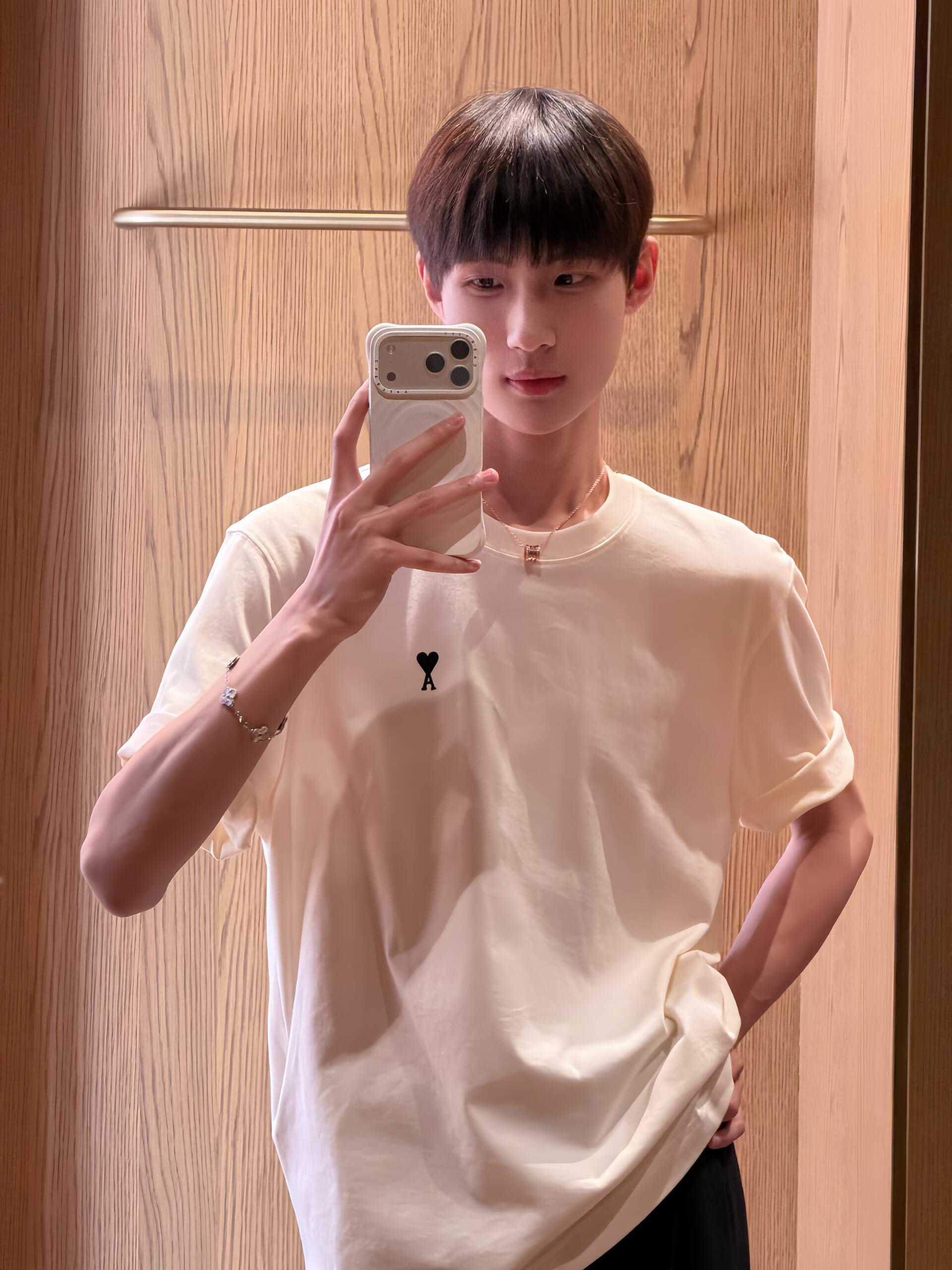 _dg39sutzFqMz7oMV6X6lF_wbRfmA-6k-xD4KQUw