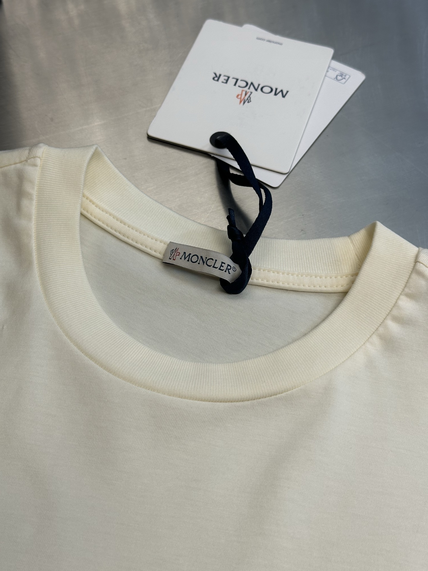 몽클레어 남성 반팔 135529 Moncler T Shirt 썸네일 이미지