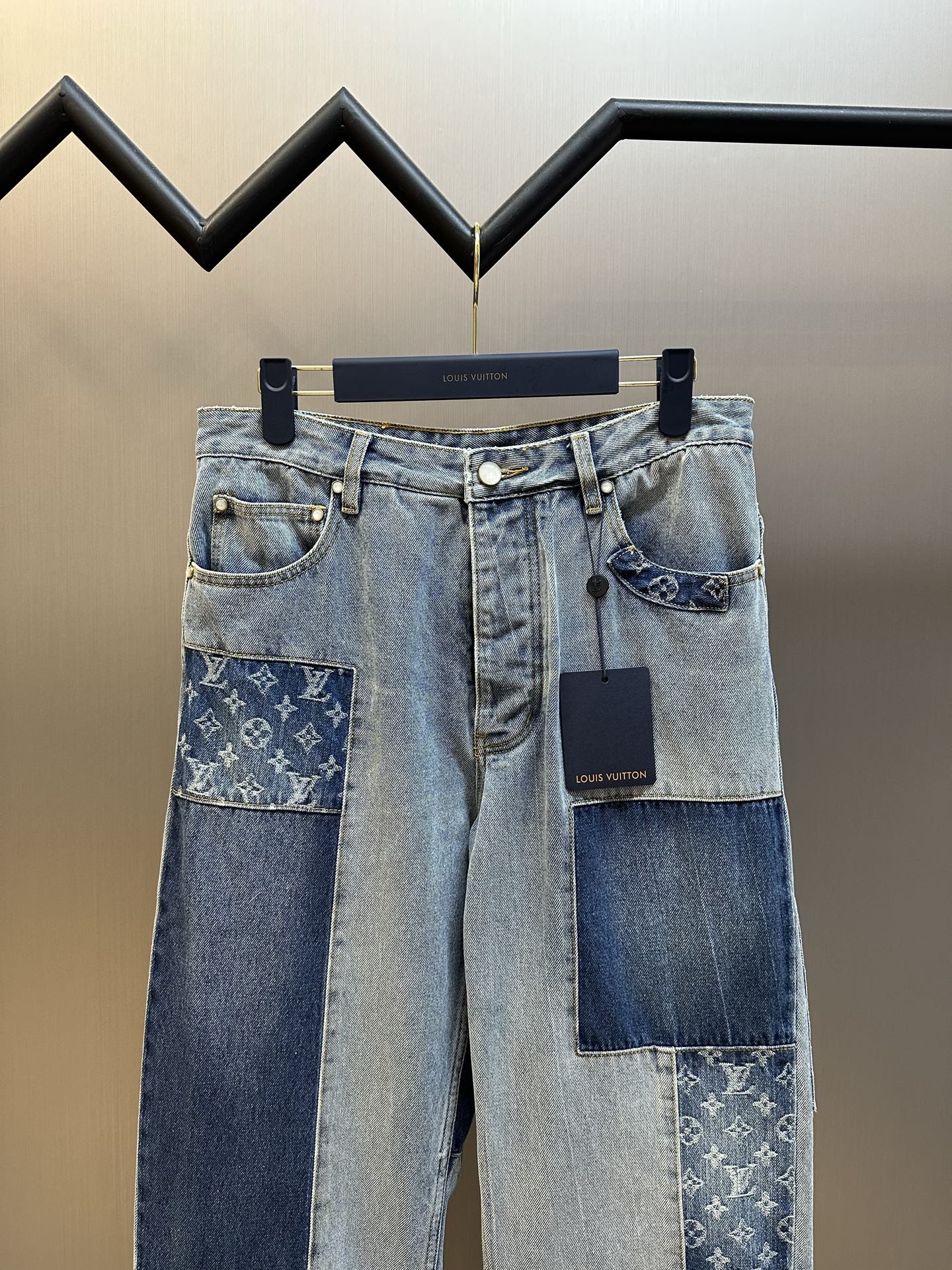 루이비통 남성 바지 136490 Louis Vuitton Pants 썸네일 이미지