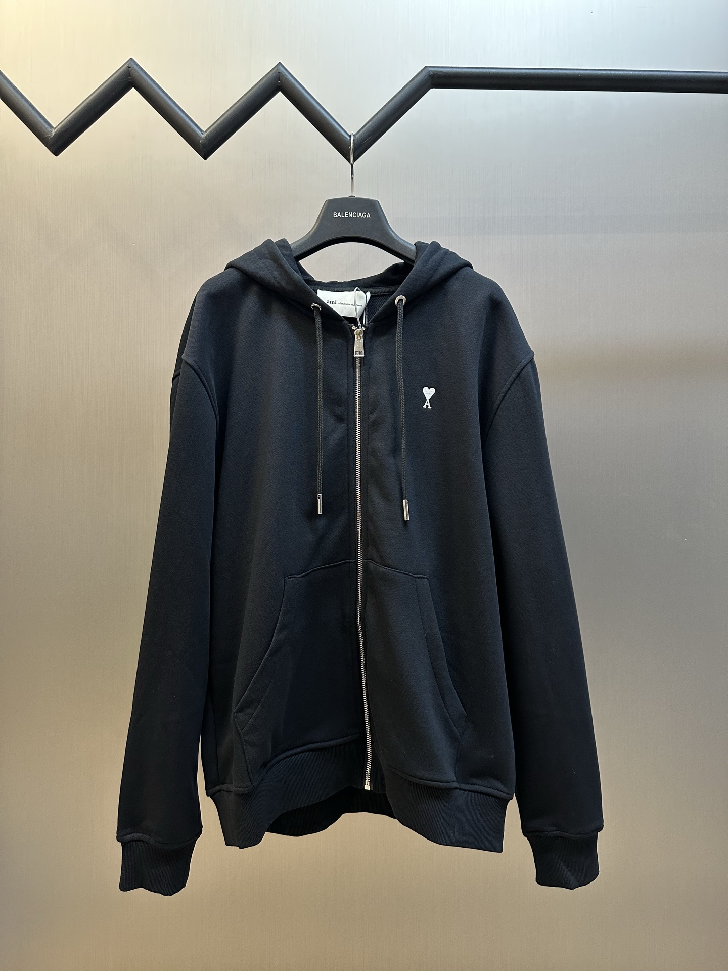 p245 Ami Paris Sudadera clásica con capucha y cremallera con bordado ADC Tejido de punto de algodón 98% y ela…