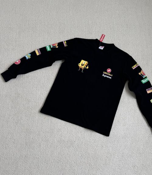 Supreme x SpongeBob Racing L/S Tee - SS25 Week 11, Black, Unisex 1 Supreme x SpongeBob Racing L/S Tee - SS25 Week 11, Black, Unisex