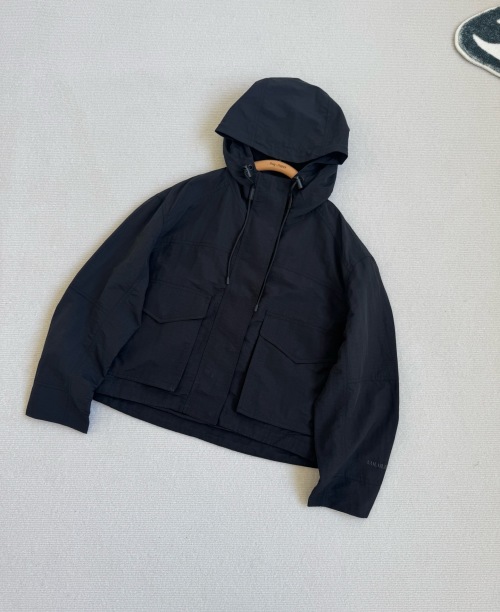 Lululemon Hooded Define Jacket - Functional Fabric, Loose Fit, All-Weather Ready 1 Lululemon Hooded Define Jacket - Functional Fabric, Loose Fit, All-Weather Ready