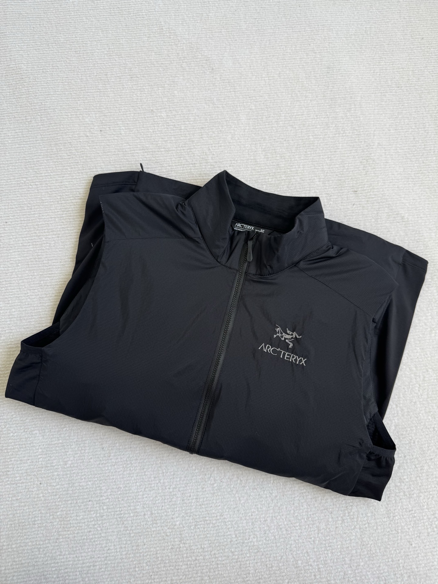 Arc'teryx Atom LT Vest Men's Lightweight Insulated Coreloft Compact