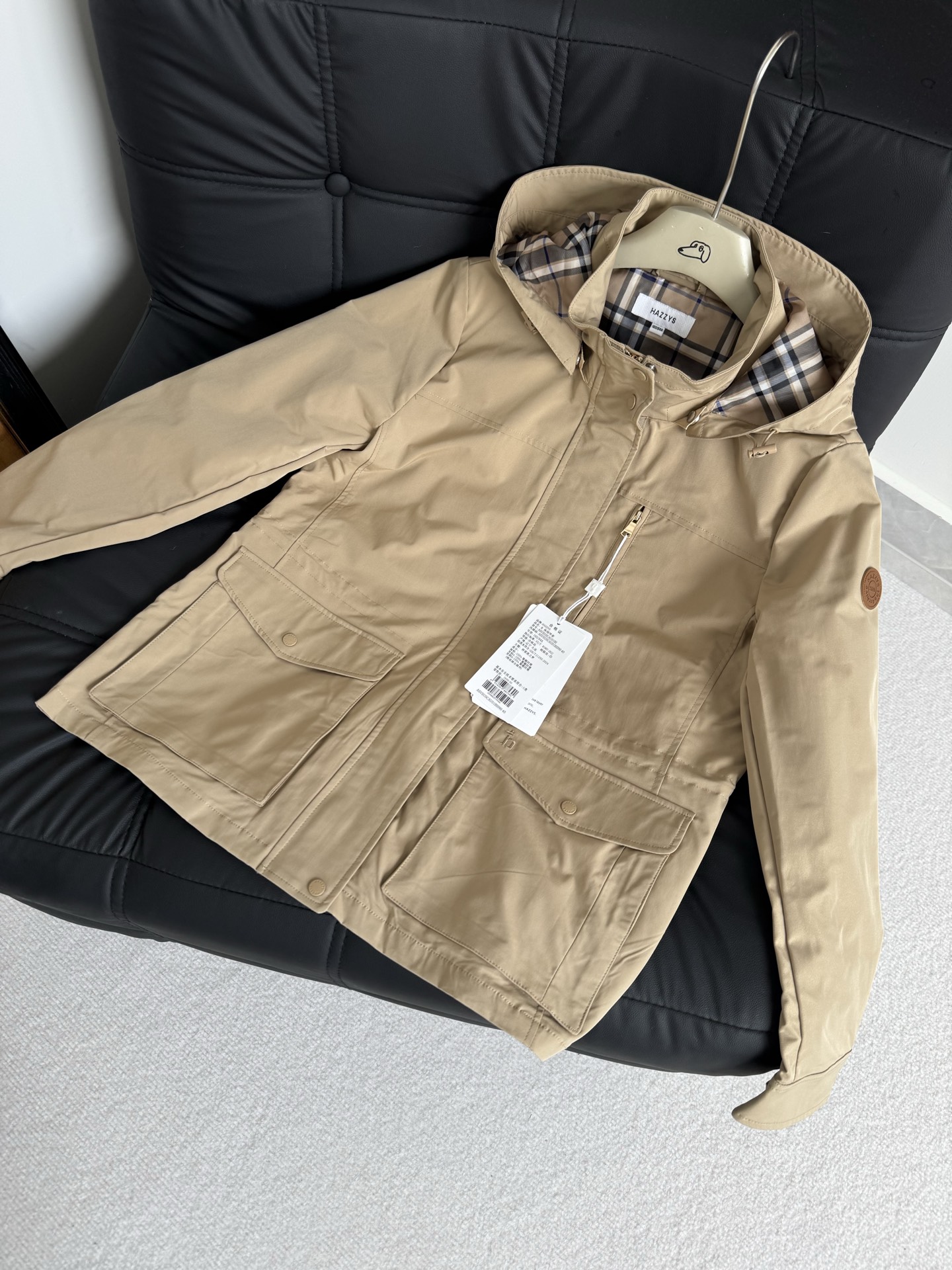 _dnK9suEgU6yWerVr5nOfTLgqdLY3Xlga2YbomRw