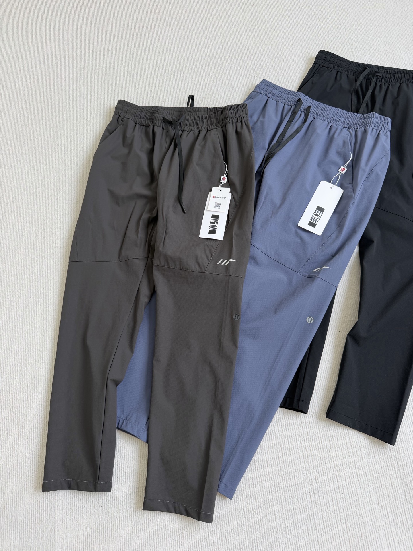 Брюки Lululemon