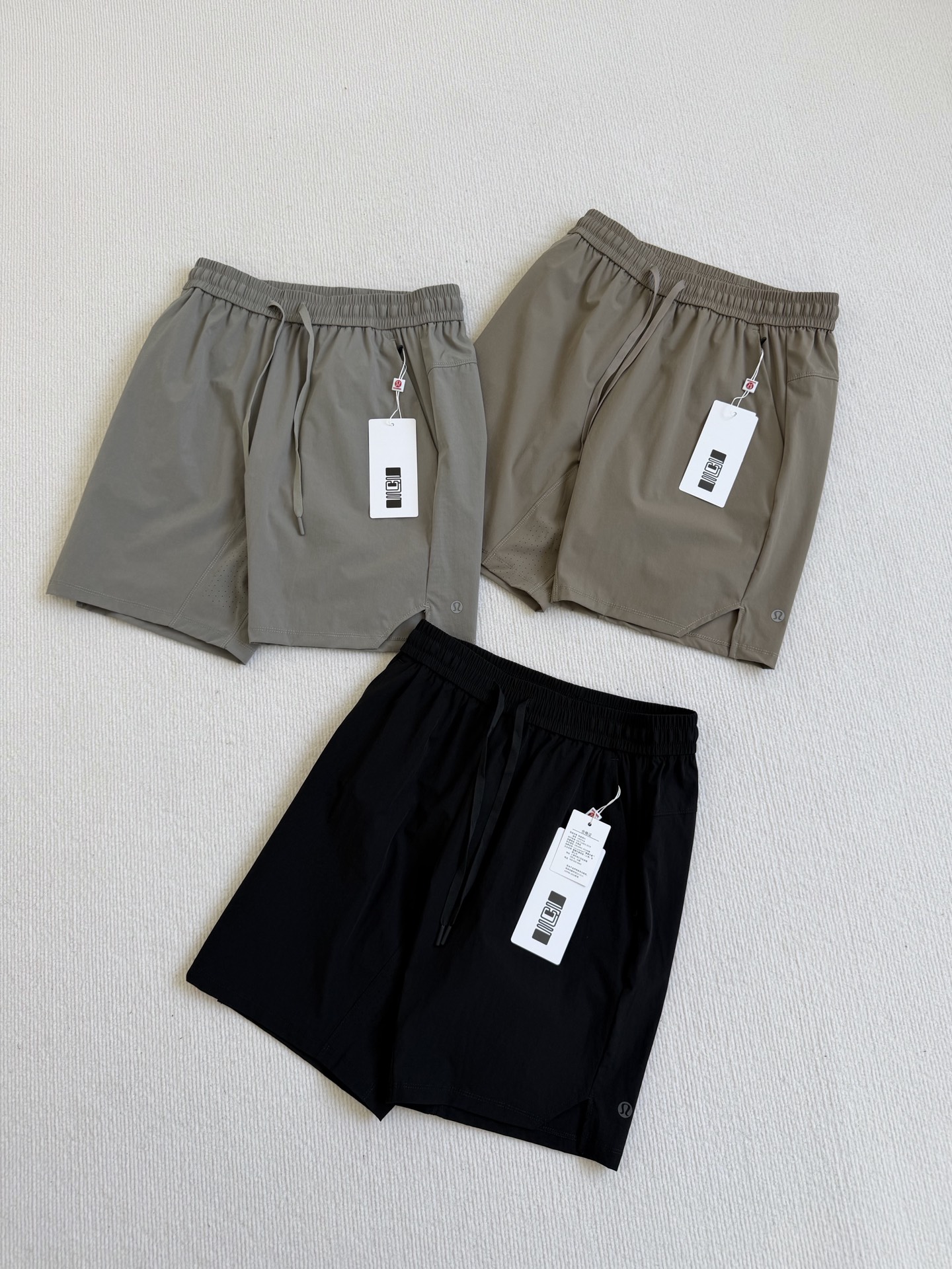 Шорты Lululemon