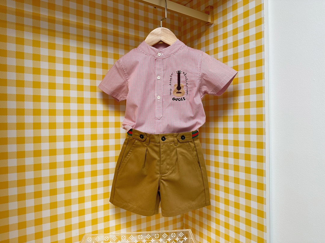 Gucci Kids Red Checkered Shirt & Shorts Set - Designer Outfit, Size 100-150 2 i1745221120 2111 8