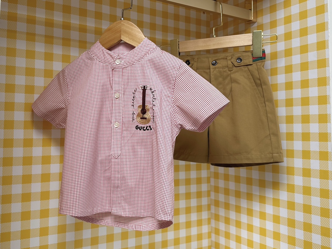 Gucci Kids Red Checkered Shirt & Shorts Set - Designer Outfit, Size 100-150 7 i1745221126 8268 0