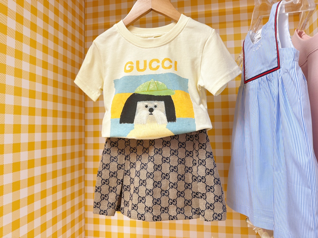Gucci Kids Skirt - Classic GG Pattern, Sizes 100-150, Stylish Children's Wear 6 i1751438058 709 2