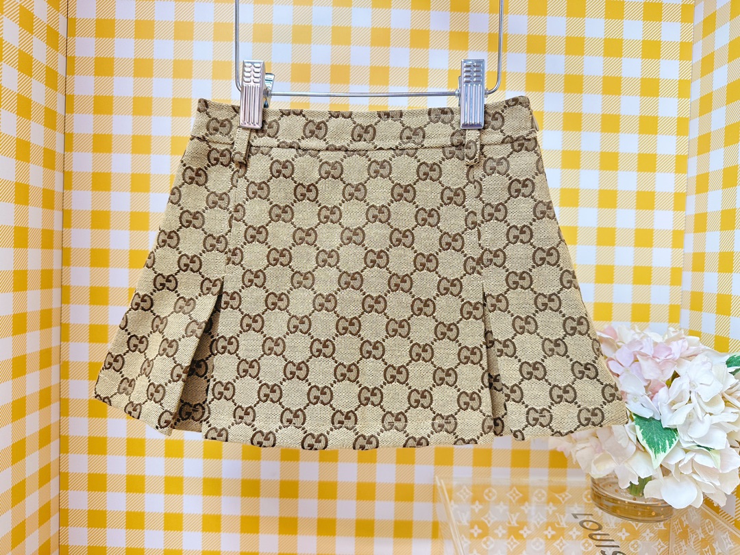 Gucci Kids GG-Patterned Pleated Skirt - Designer Mini Skirt for Girls 1 i1751438273 4001 8