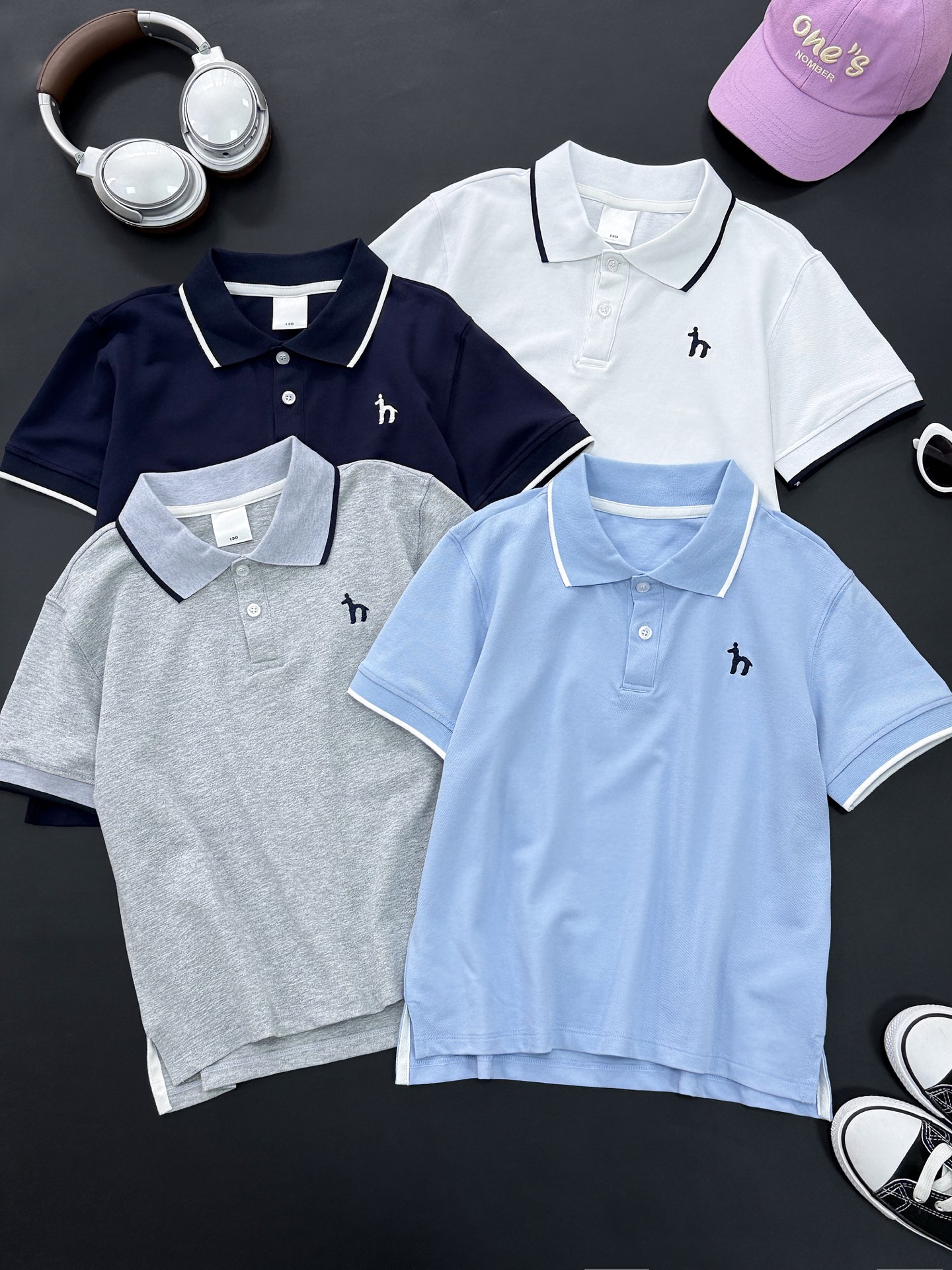 Ventas @79.9. 【Polo de verano para niños mayores 130-170】 Colores: negro, gris, blanco, azul. Tallas: 130-170. Tejido: …