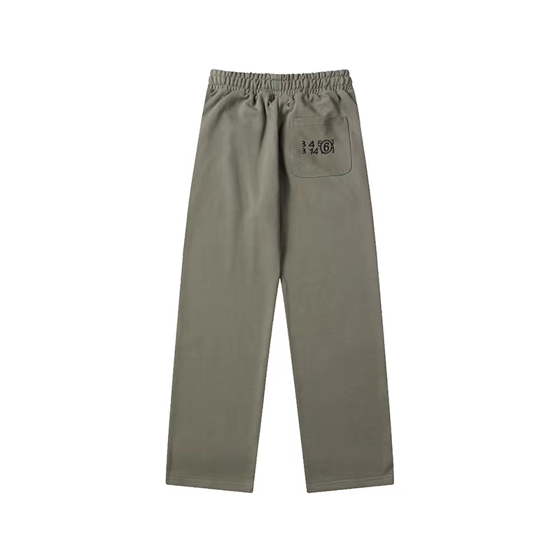 Magella’s 2024 Autumn Winter Weaving Gok’s Little Fur Pants in Black Grey. - 图片 5