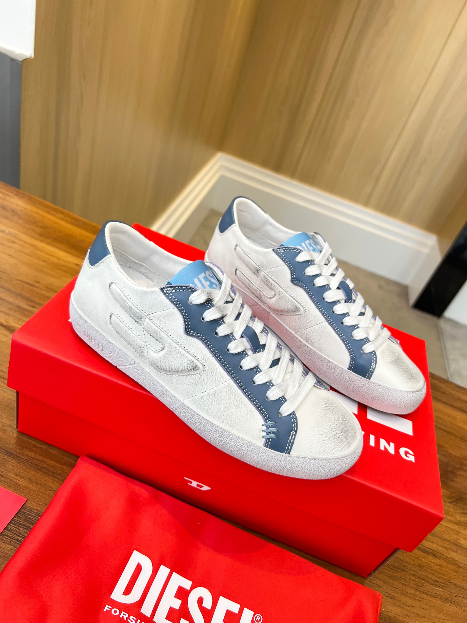“New P650 2023 Recreational Shoes: Simple Design, 3D Embroidery, Comfortable Fit” - 图片 1
