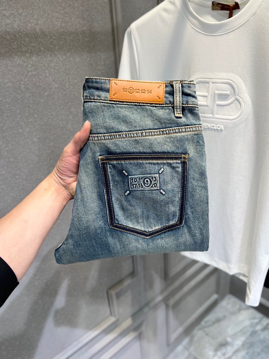 NO:115838,New spring and summer style #lanniu Size: -,,alexander wang19860909春夏新款 #兰牛 码数: -,,alexander wang,Men's clothing