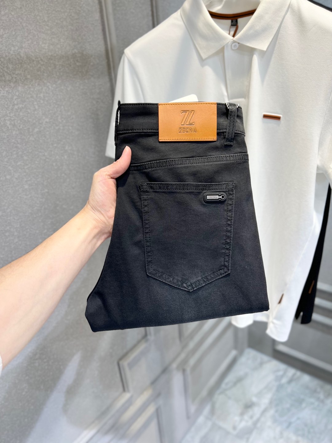 NO:115826,New spring and summer style #black and gray denim lycel fabric Size: -,,alexander wang19860909春夏新款 #黑灰牛仔 莱赛尔面料 码数: -,,alexander wang,Men's clothing