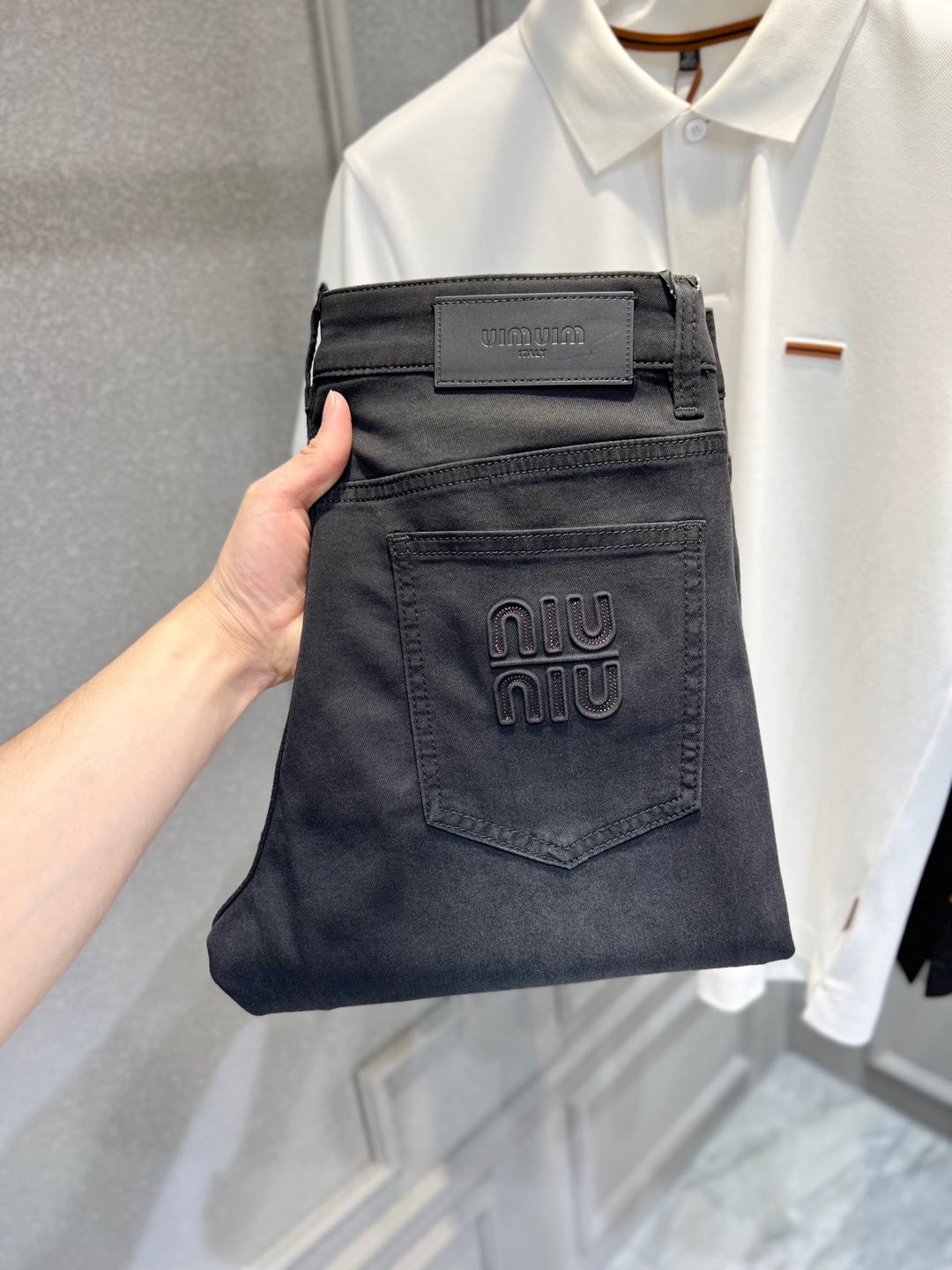 NO:115842,New spring and summer style #black and gray denim lycel fabric Size: -,,alexander wang19860909春夏新款 #黑灰牛仔 莱赛尔面料 码数: -,,alexander wang,Men's clothing