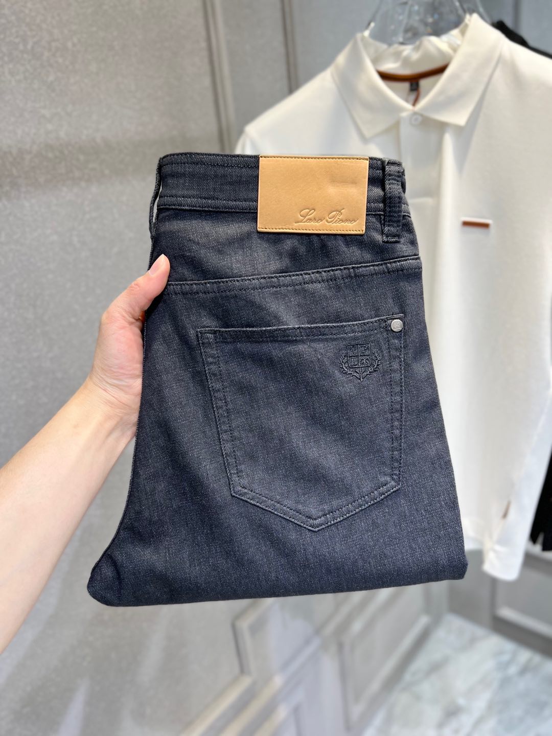 NO:115833,New spring and summer style #icy linen fabric black Size: -,,alexander wang19860909春夏新款 #冰爽亚麻面料 黑色 码数: -,,alexander wang,Men's clothing