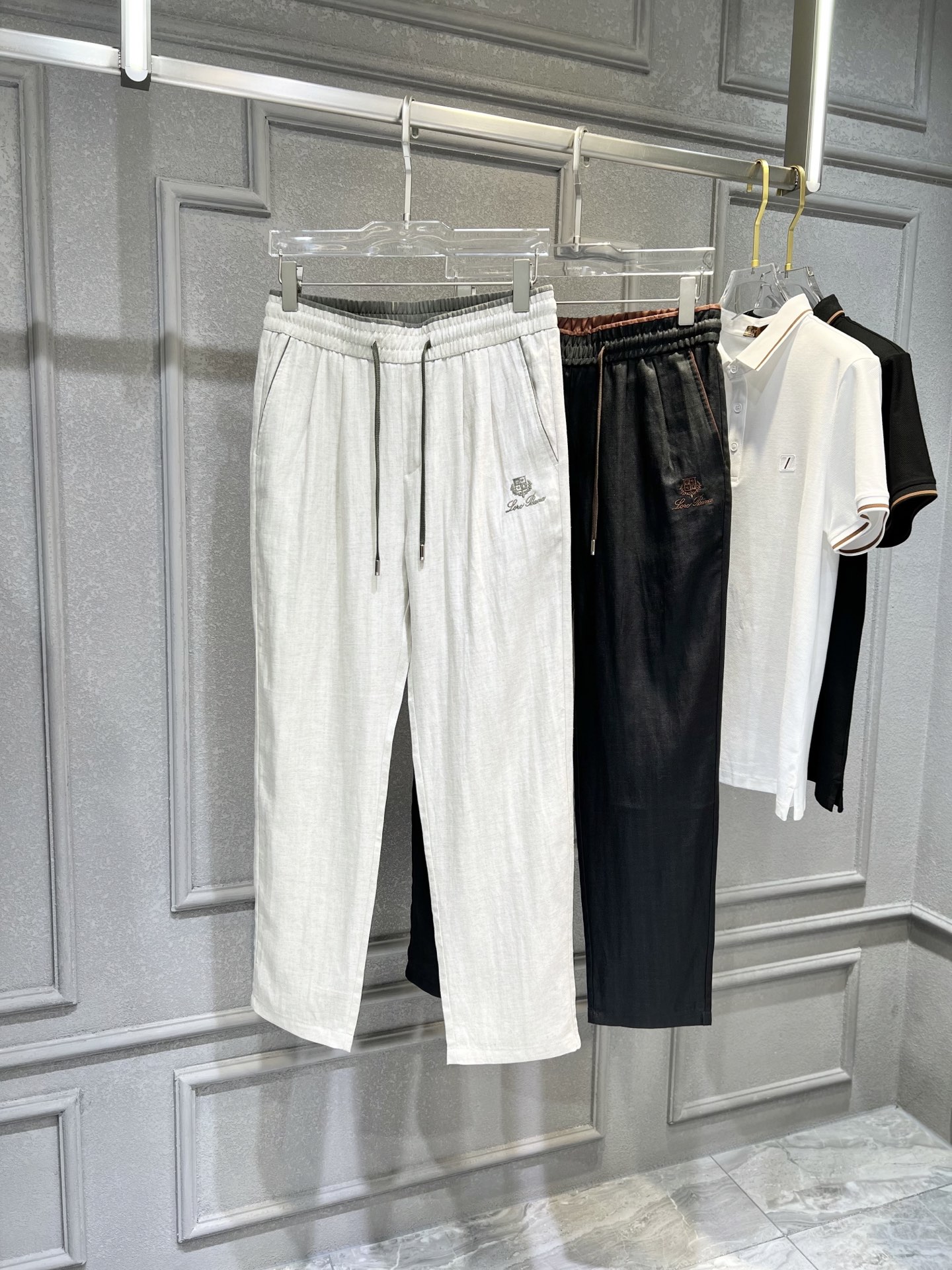 NO:160799,New spring and summer style #Tensi linen fabric Black Hemp ash number: -,,alexander wang19860909春夏新款 #天丝亚麻面料 黑色 麻灰码数: -,,alexander wang,Men's clothing