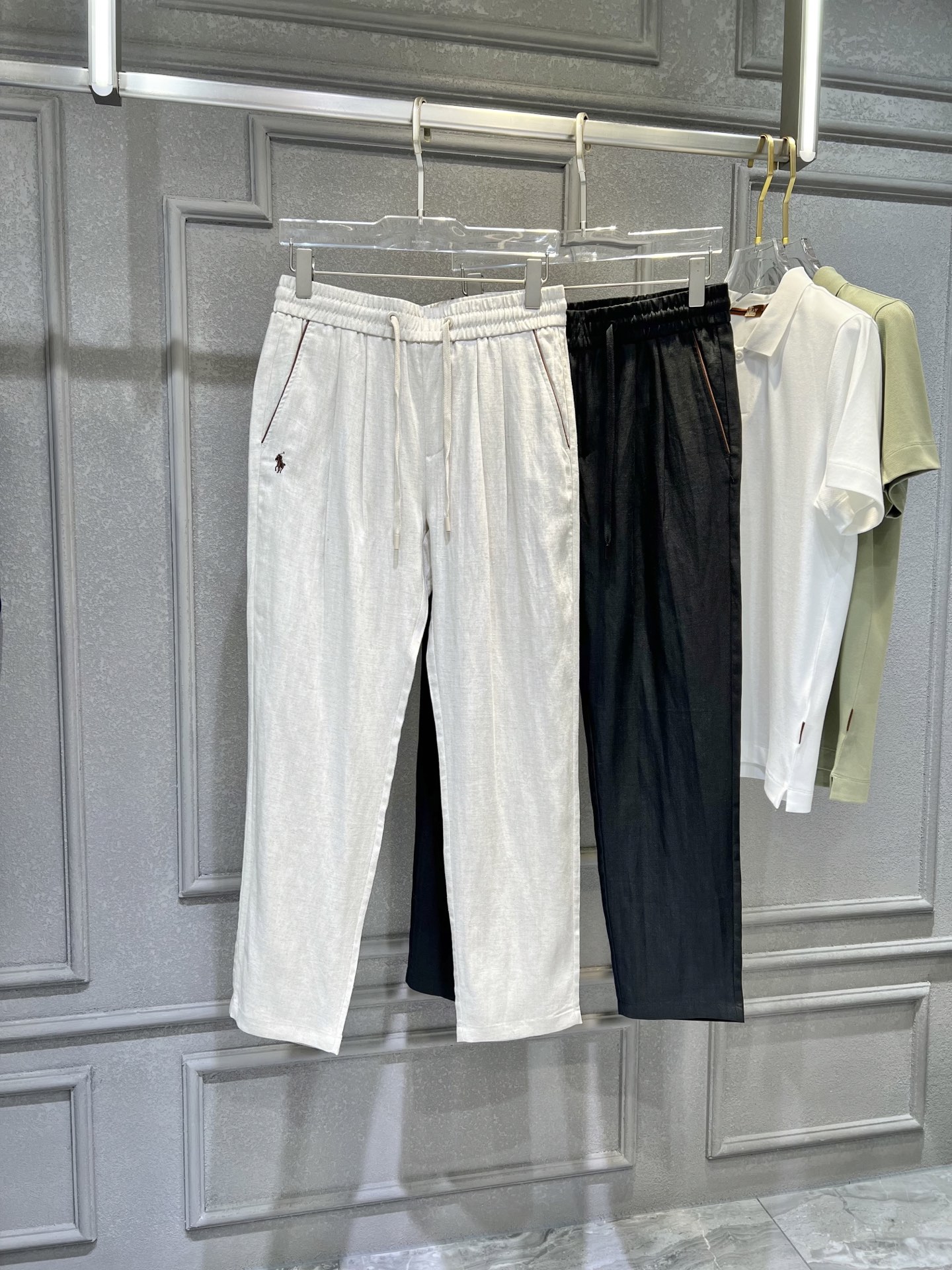 NO:160795,New spring and summer style #Tensi linen fabric Black Hemp ash Size: -,,alexander wang19860909春夏新款 #天丝亚麻面料 黑色 麻灰 码数: -,,alexander wang,Men's clothing