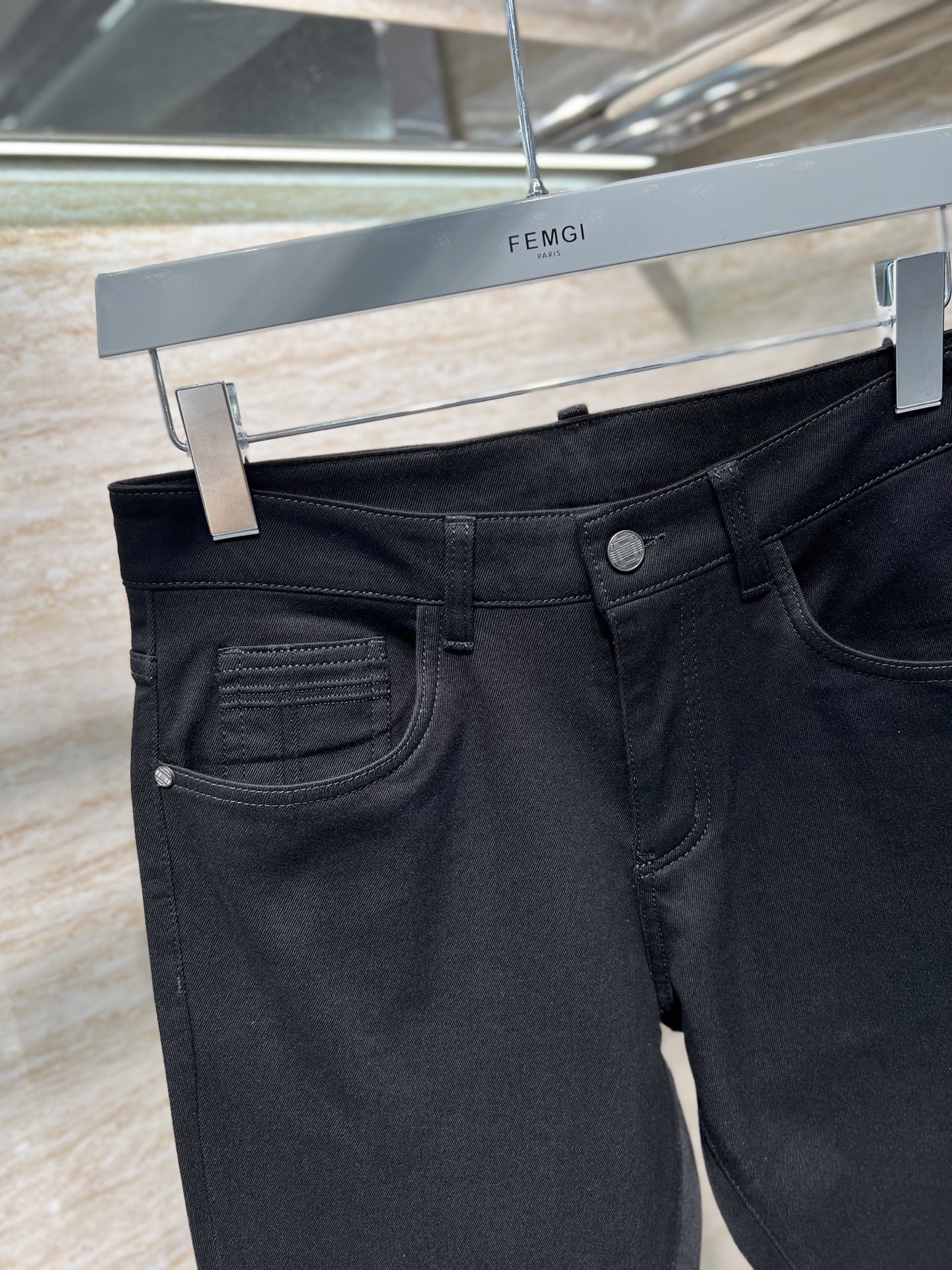 ！ —— FEMGL ——𝟐𝟎𝟐𝟓秋冬上新高订轻奢牛仔 现货供应 特殊成份莱赛尔面料 锁色黑牛 免烫抗皱