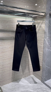 ！ —— FEMGL ——𝟐𝟎𝟐𝟓秋冬上新高订轻奢牛仔 现货供应 特殊成份莱赛尔面料 锁色黑牛 免烫抗皱