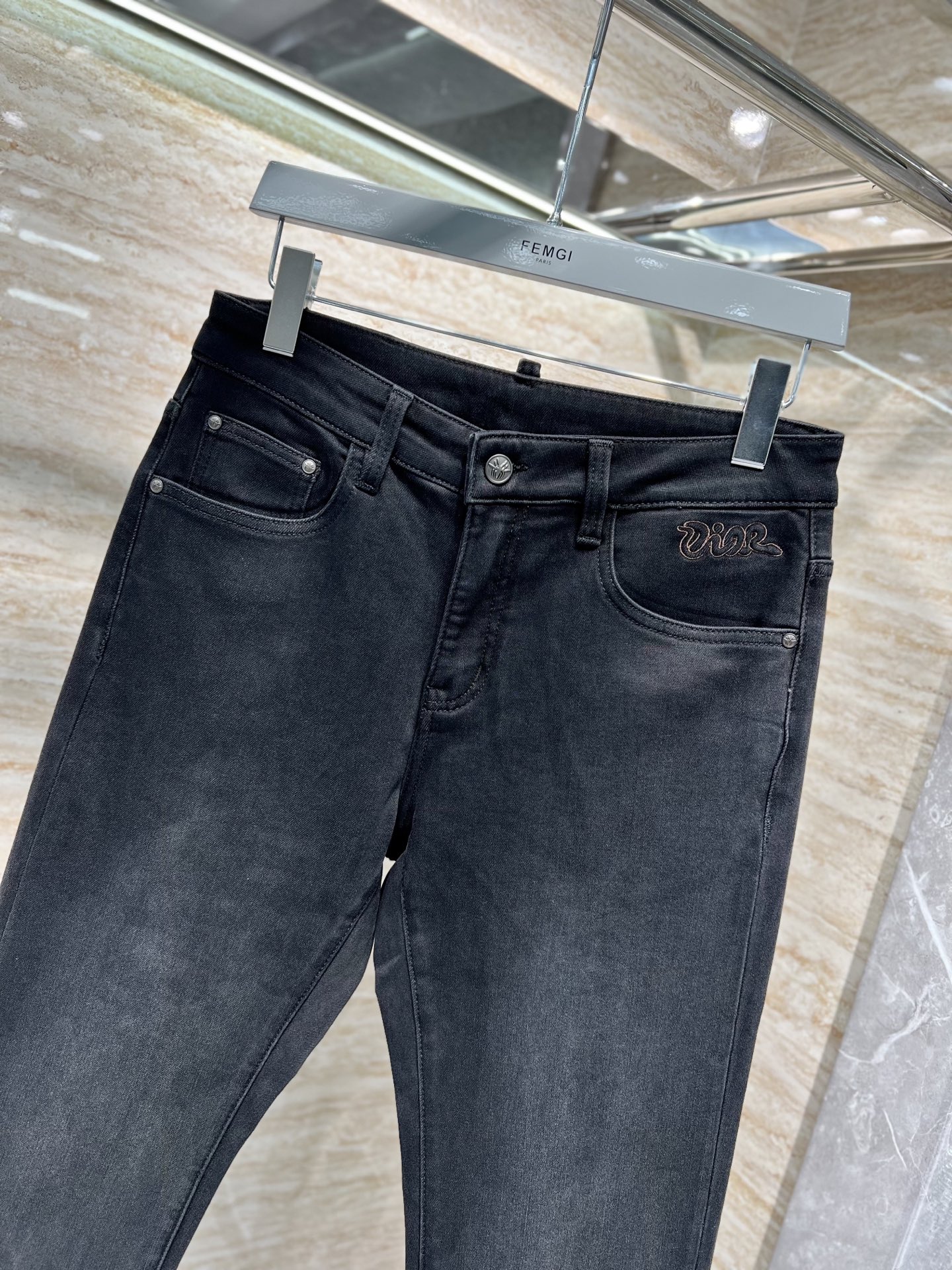 —— FEMGL ——𝟐𝟎𝟐𝟓秋冬上新高订轻奢牛仔 现货供应 特殊成份莱赛尔面料 加厚底抓绒𝟏𝟓𝟖𝟐# 