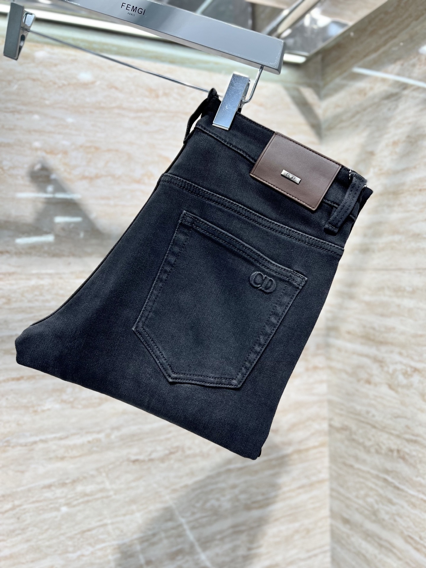 —— FEMGL ——𝟐𝟎𝟐𝟓秋冬上新高订轻奢牛仔 现货供应 特殊成份莱赛尔面料 加厚底抓绒𝟏𝟓𝟖𝟐# 