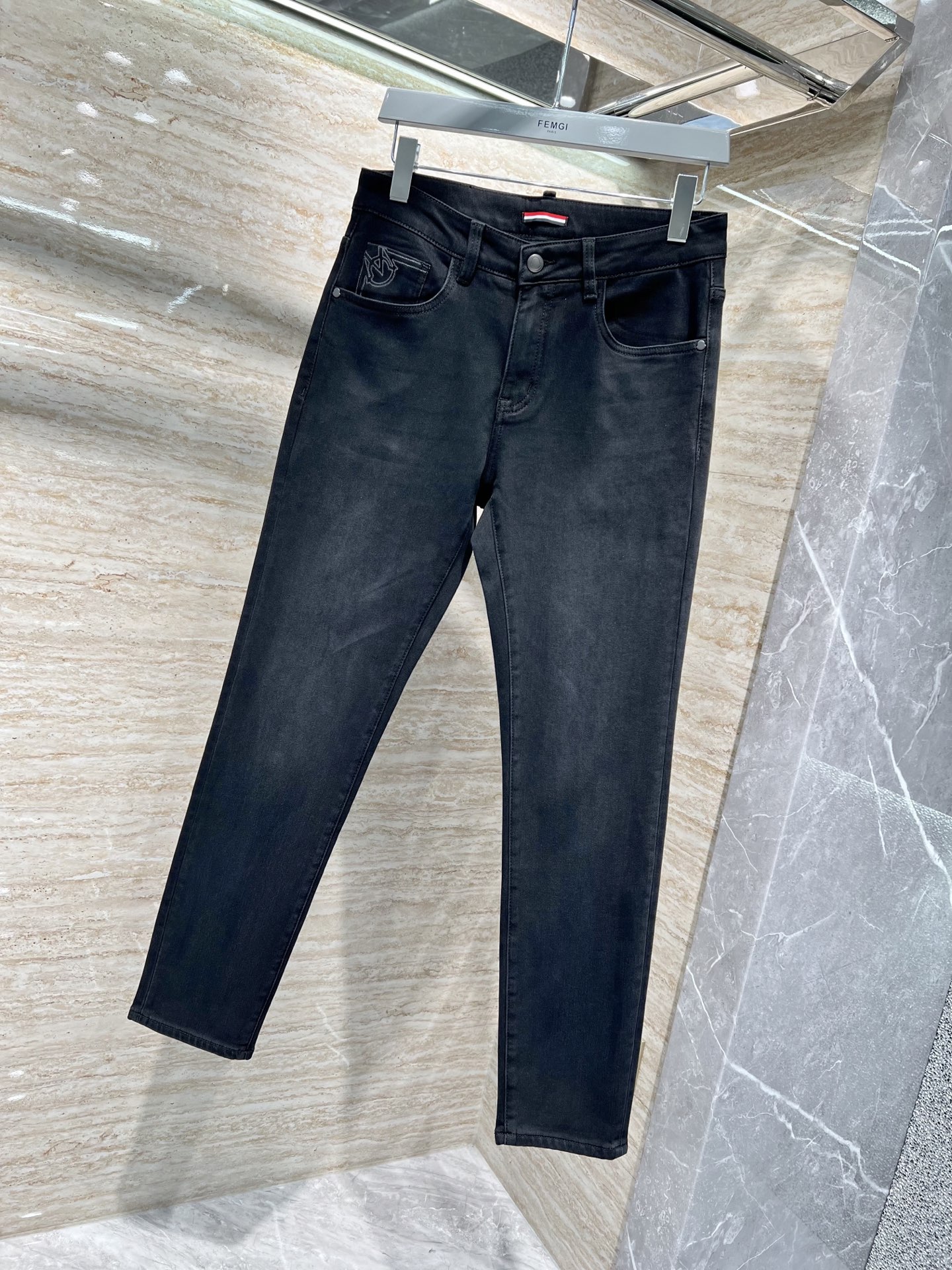 —— FEMGL ——𝟐𝟎𝟐𝟓秋冬上新高订轻奢牛仔 现货供应 灰牛 特殊成份莱赛尔面料 加厚底抓绒𝟏𝟓𝟖