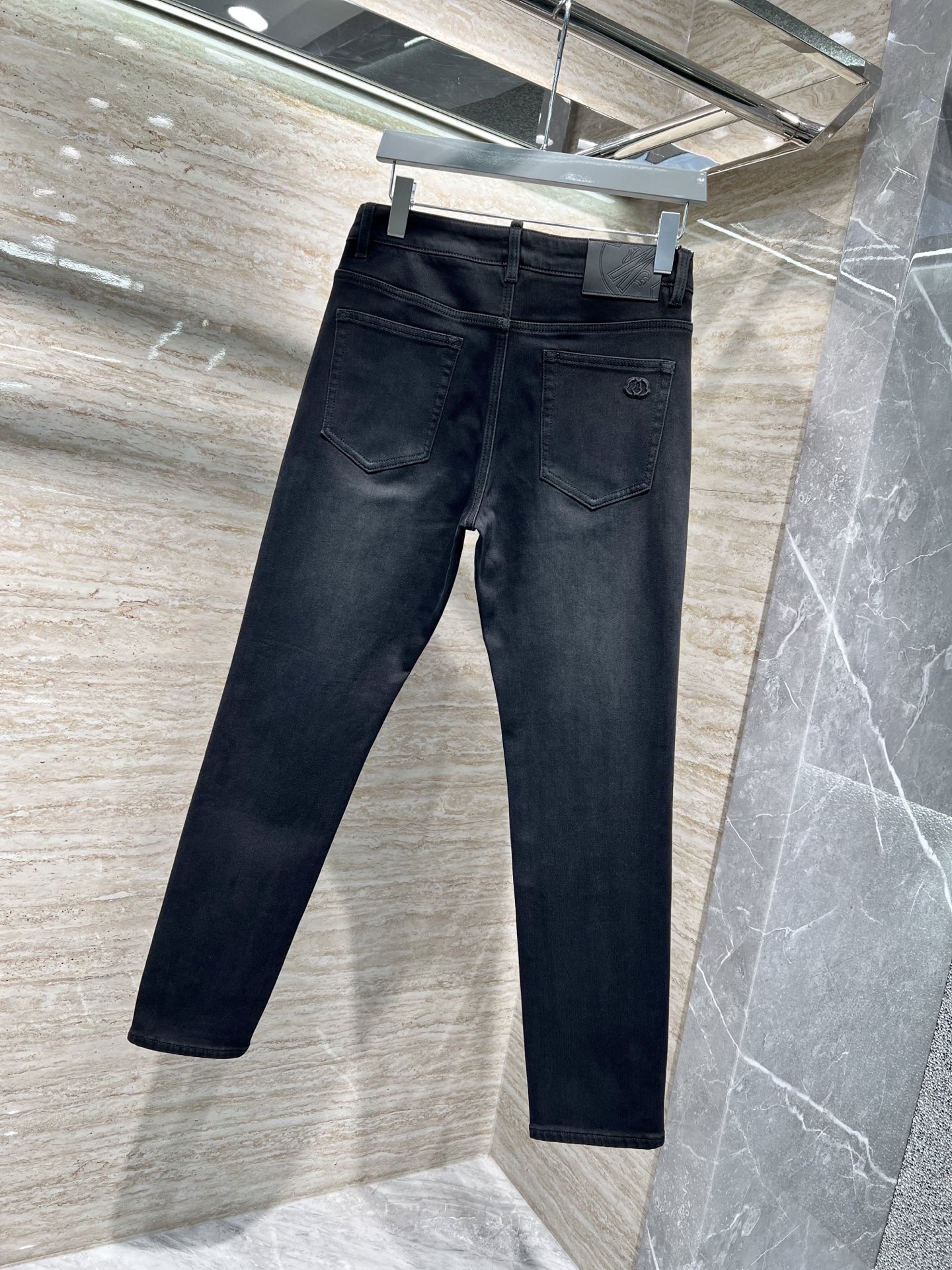 —— FEMGL ——𝟐𝟎𝟐𝟓秋冬上新高订轻奢牛仔 现货供应 灰牛 特殊成份莱赛尔面料 加厚底抓绒𝟏𝟓𝟖