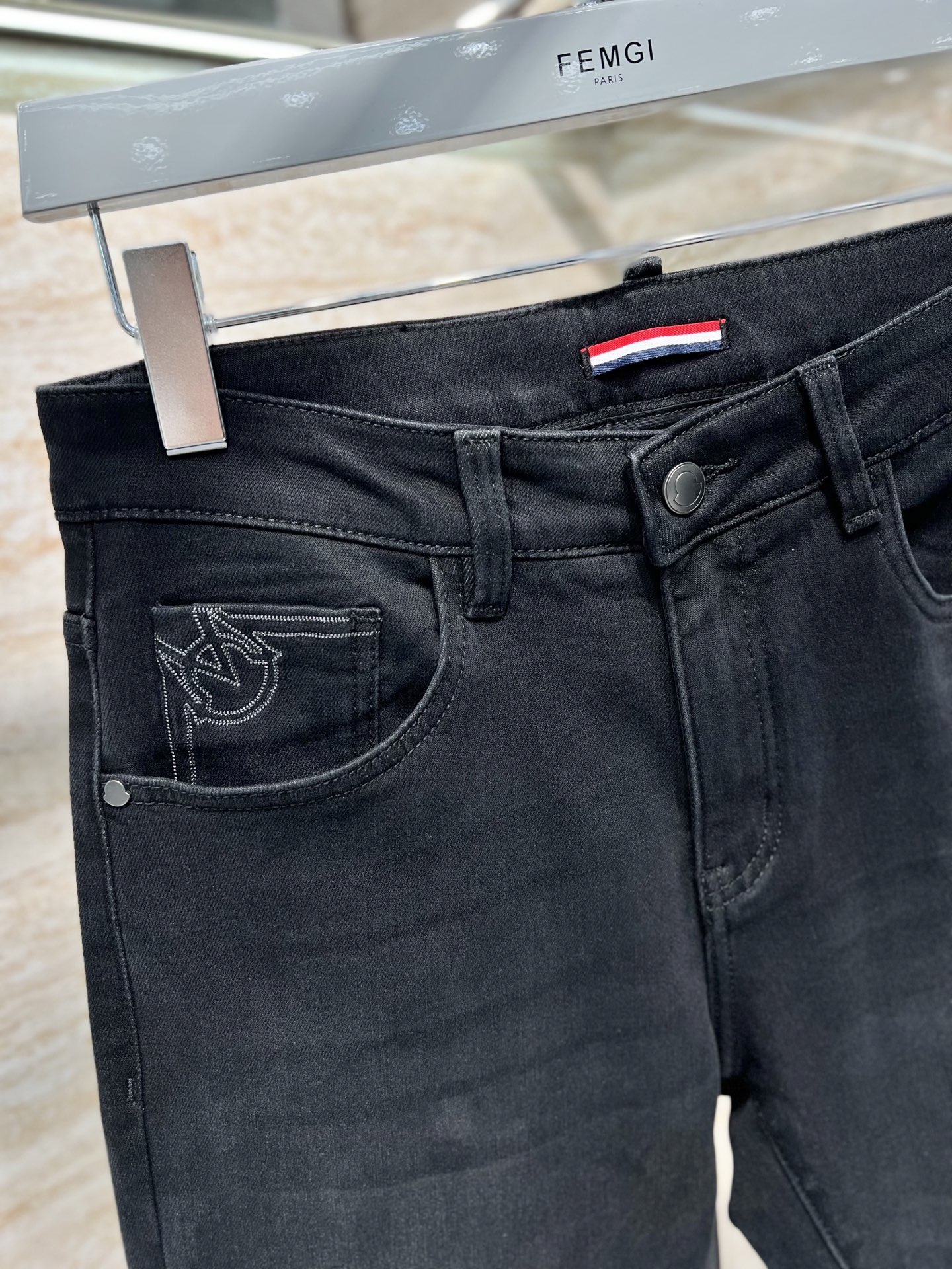 —— FEMGL ——𝟐𝟎𝟐𝟓秋冬上新高订轻奢牛仔 现货供应 灰牛 特殊成份莱赛尔面料 加厚底抓绒𝟏𝟓𝟖