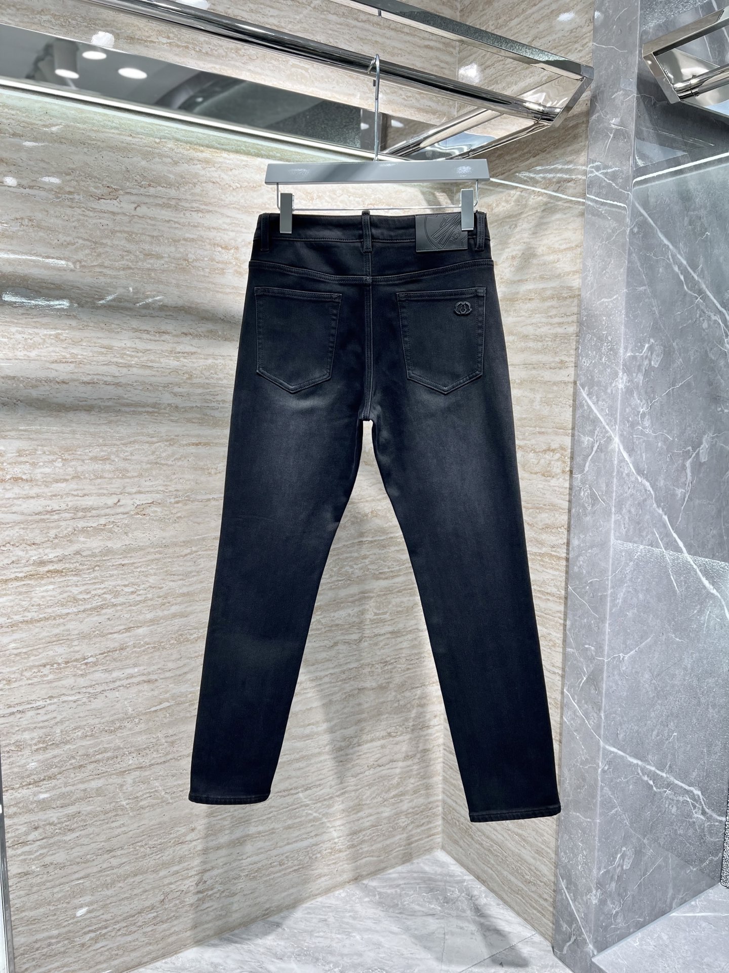 —— FEMGL ——𝟐𝟎𝟐𝟓秋冬上新高订轻奢牛仔 现货供应 灰牛 特殊成份莱赛尔面料 加厚底抓绒𝟏𝟓𝟖