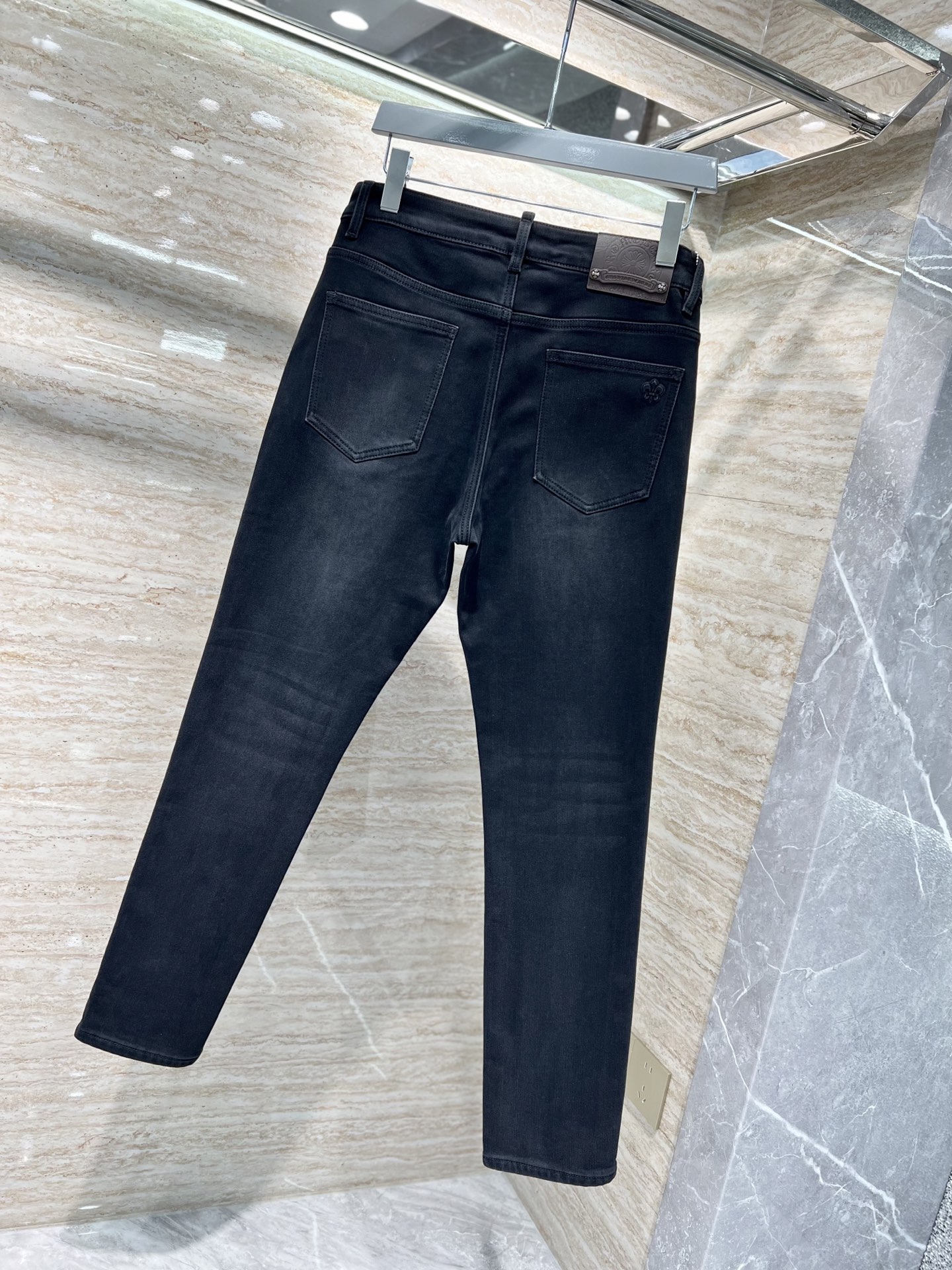 —— FEMGL ——𝟐𝟎𝟐𝟓秋冬上新高订轻奢牛仔 现货供应 特殊成份莱赛尔面料 加厚底抓绒𝟏𝟔𝟎𝟐# 