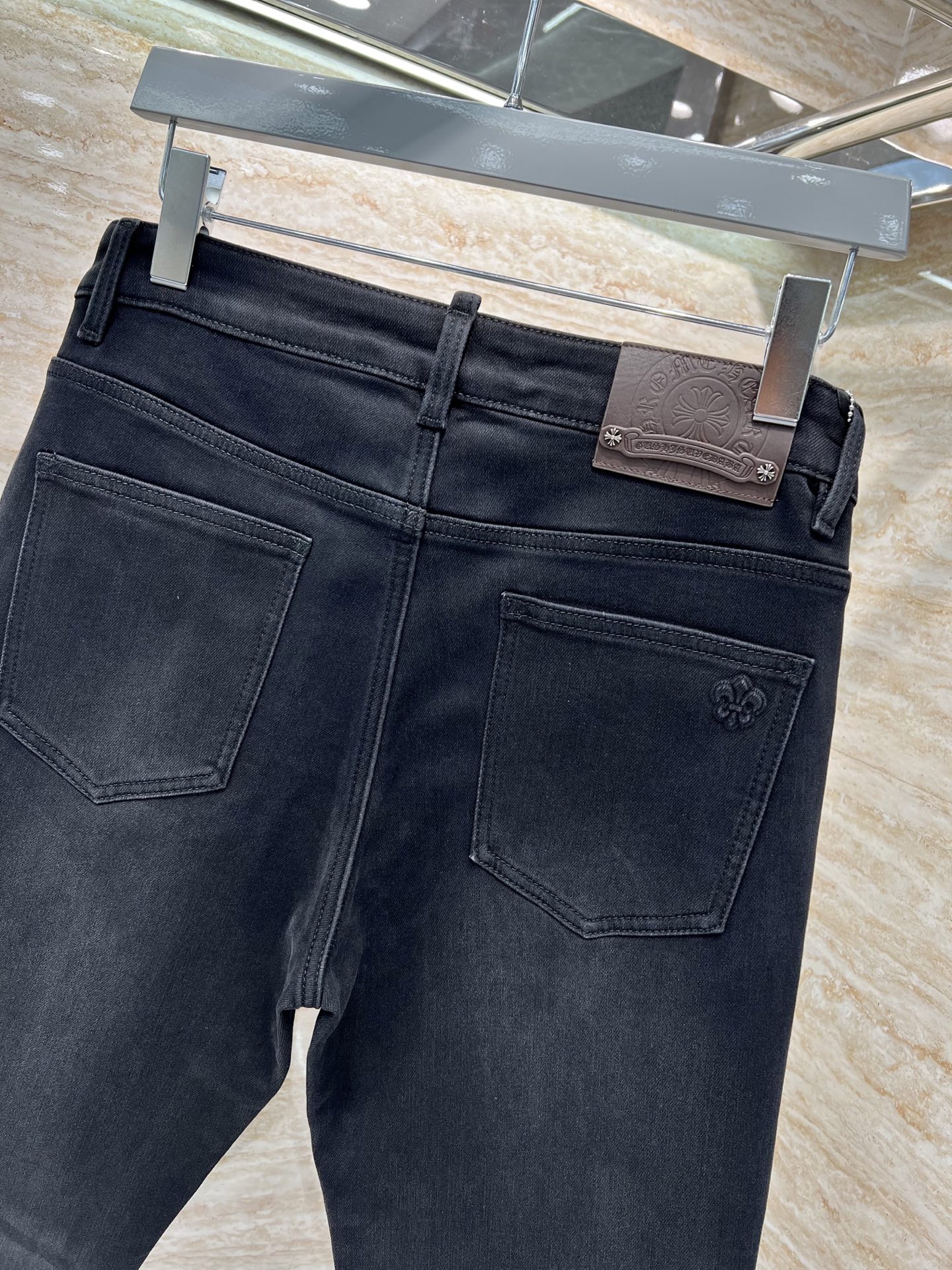 —— FEMGL ——𝟐𝟎𝟐𝟓秋冬上新高订轻奢牛仔 现货供应 特殊成份莱赛尔面料 加厚底抓绒𝟏𝟔𝟎𝟐# 