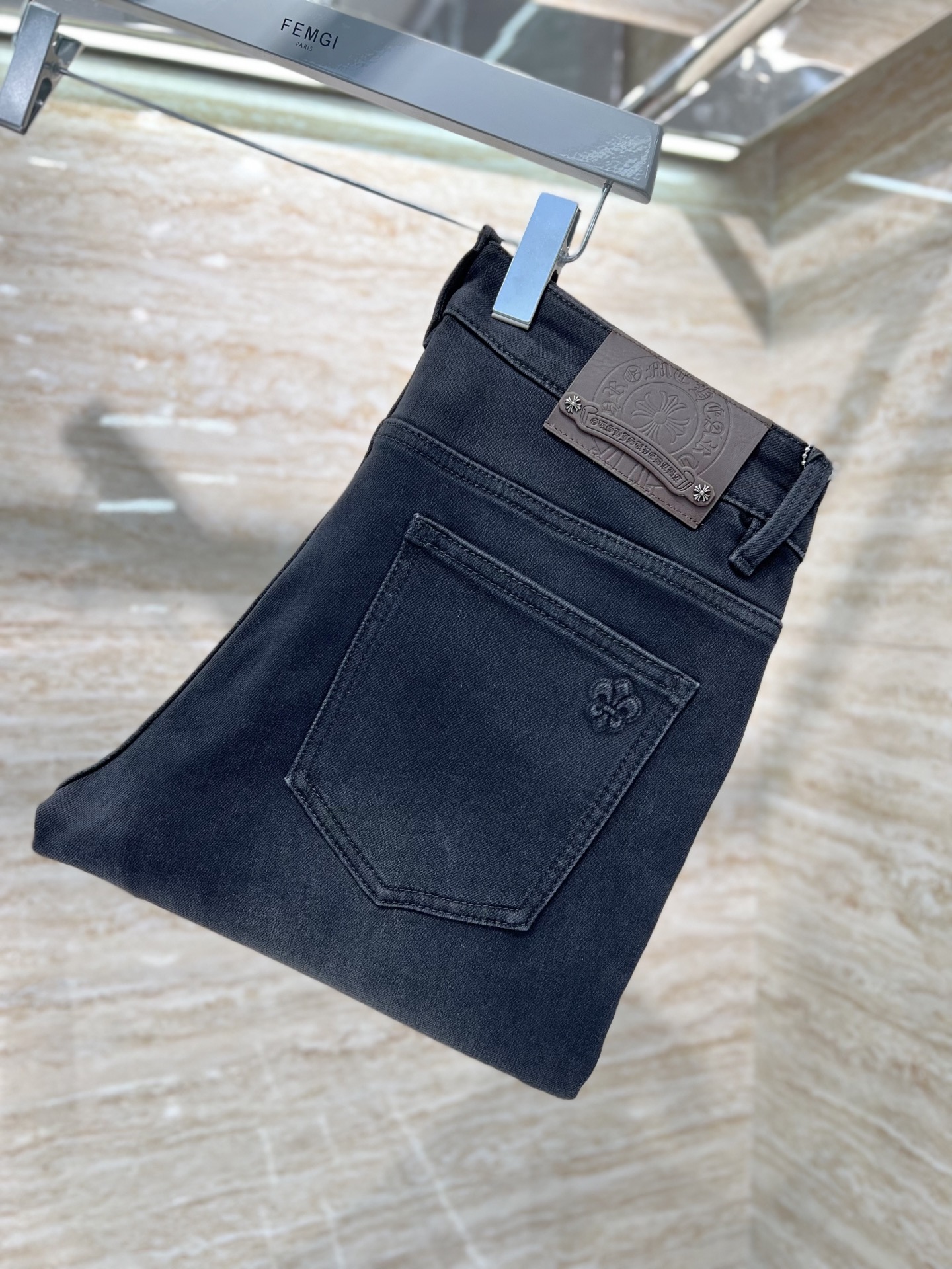 —— FEMGL ——𝟐𝟎𝟐𝟓秋冬上新高订轻奢牛仔 现货供应 特殊成份莱赛尔面料 加厚底抓绒𝟏𝟔𝟎𝟐# 