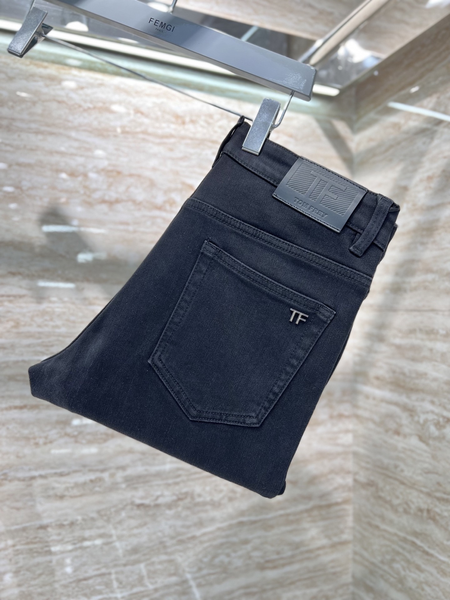 —— FEMGL ——𝟐𝟎𝟐𝟓秋冬上新高订轻奢牛仔 现货供应 特殊成份莱赛尔面料 加厚底抓绒𝟏𝟓𝟕𝟔# 