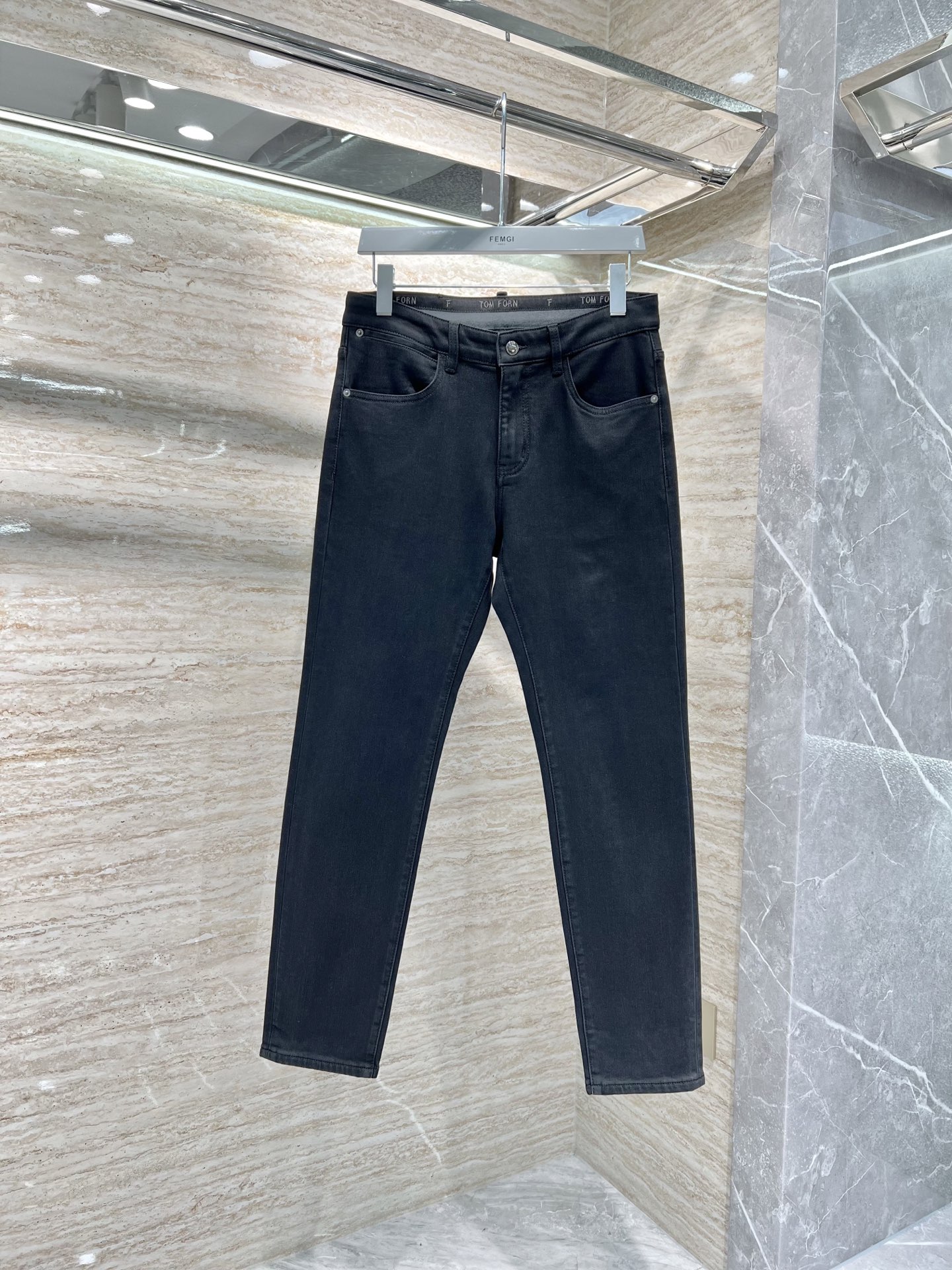 —— FEMGL ——𝟐𝟎𝟐𝟓秋冬上新高订轻奢牛仔 现货供应 特殊成份莱赛尔面料 加厚底抓绒𝟏𝟓𝟕𝟔# 