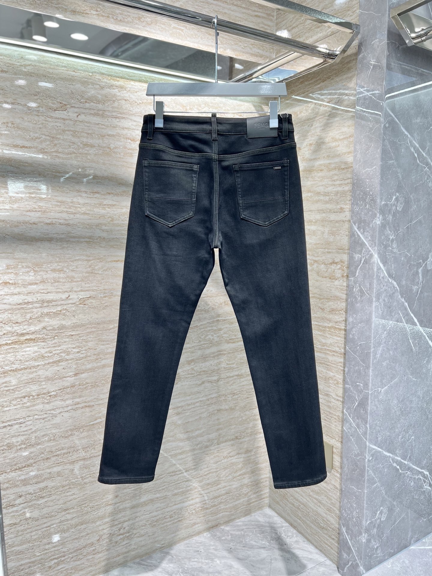 —— FEMGL ——𝟐𝟎𝟐𝟓秋冬上新高订轻奢牛仔 现货供应 特殊成份石墨烯面料 抗菌抑菌 抗紫外线 具