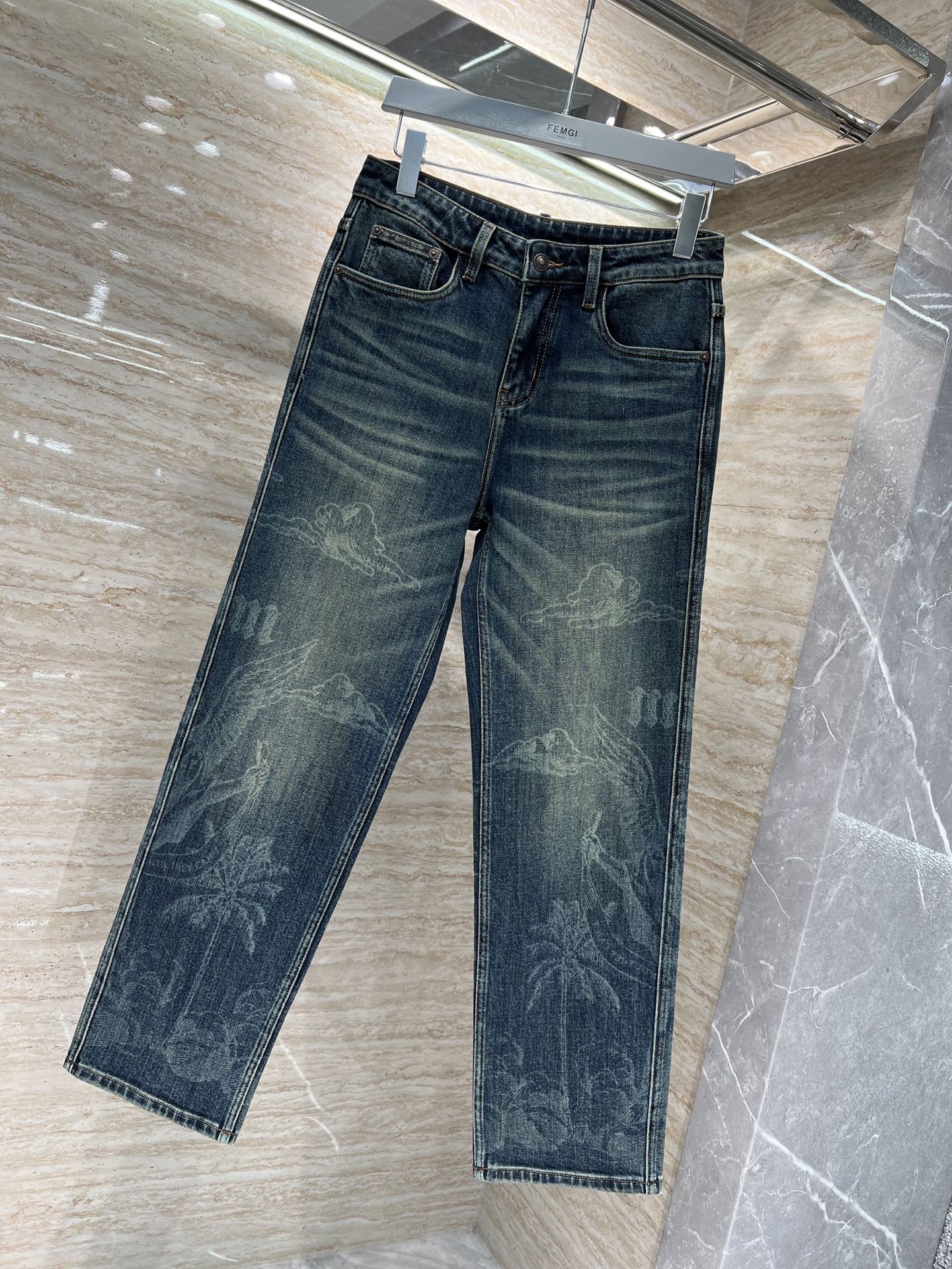 —— FEMGL ——𝟐𝟎𝟐𝟓秋冬上新高订欧货牛仔 现货供应 高端锦纶精梳棉面料𝟏𝟓𝟗𝟔# 直筒微阔兰牛