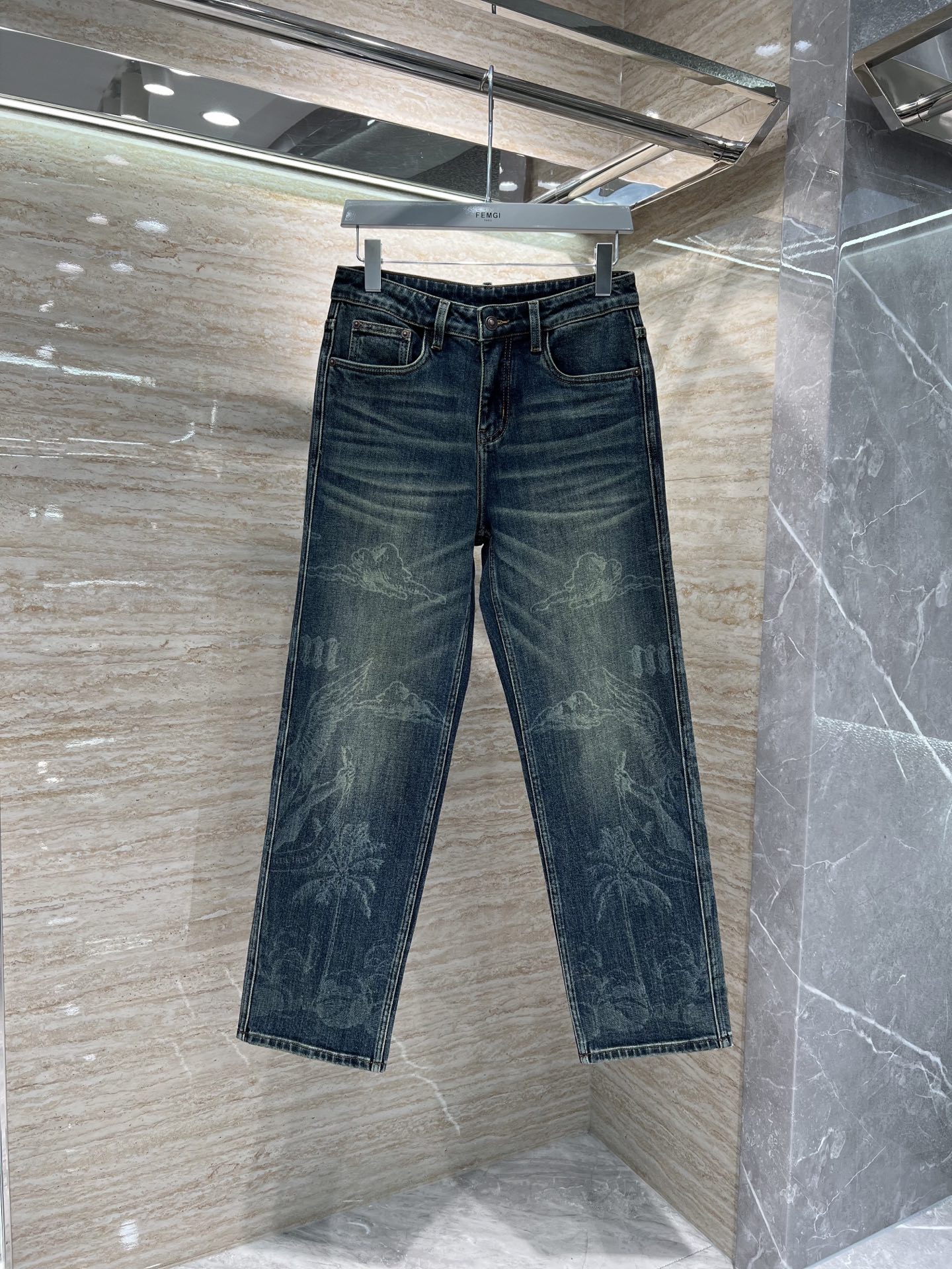 —— FEMGL ——𝟐𝟎𝟐𝟓秋冬上新高订欧货牛仔 现货供应 高端锦纶精梳棉面料𝟏𝟓𝟗𝟔# 直筒微阔兰牛