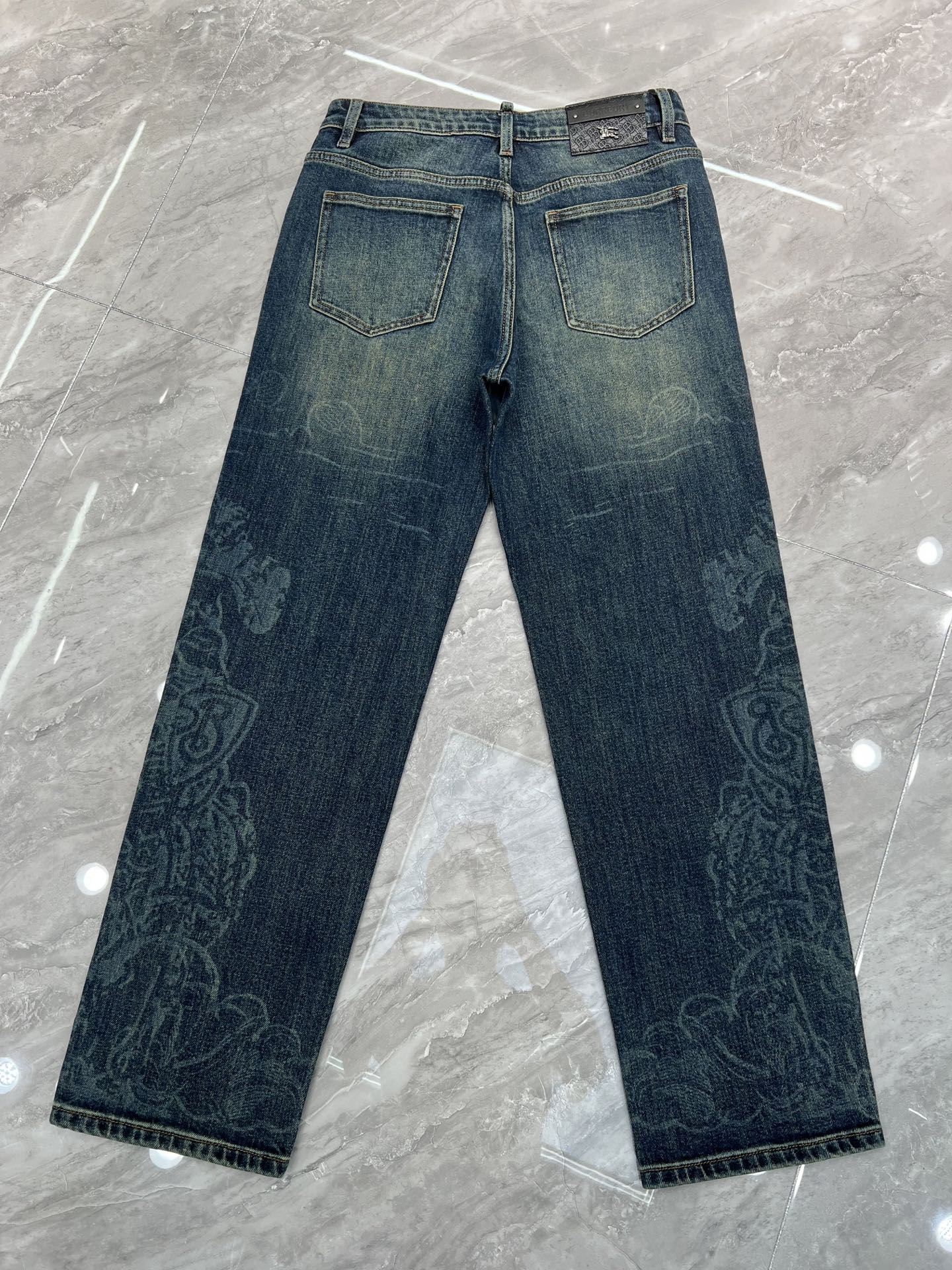 —— FEMGL ——𝟐𝟎𝟐𝟓秋冬上新高订欧货牛仔 现货供应 高端锦纶精梳棉面料𝟏𝟓𝟗𝟕# 直筒微阔兰牛