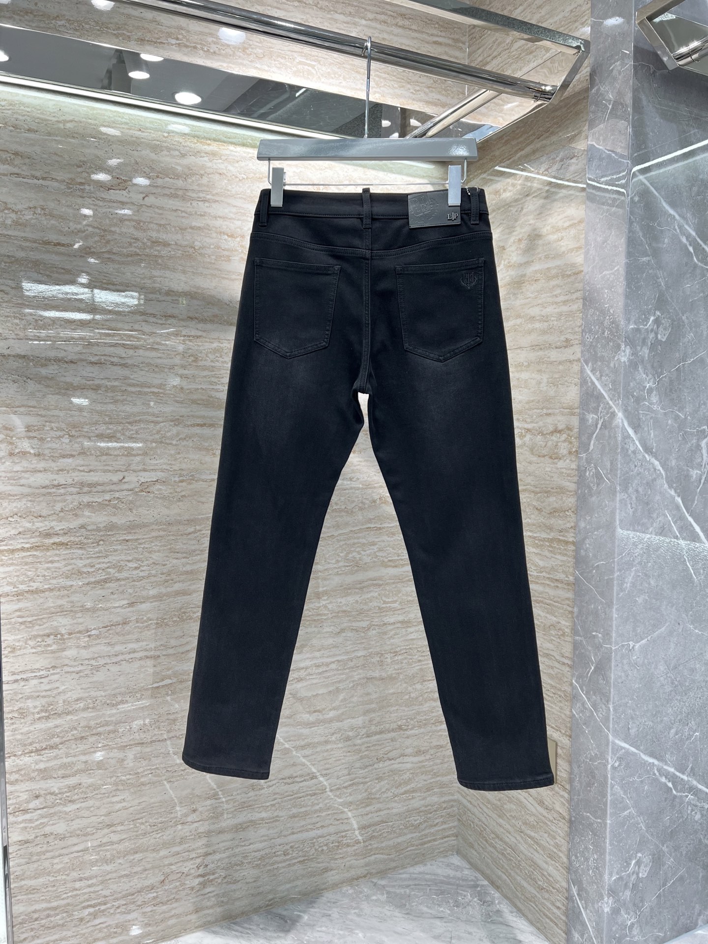 —— FEMGL ——𝟐𝟎𝟐𝟓秋冬上新高订欧货牛仔 现货供应 特殊成份再生纤维素面料 加厚底抓绒𝟏𝟔𝟎𝟏