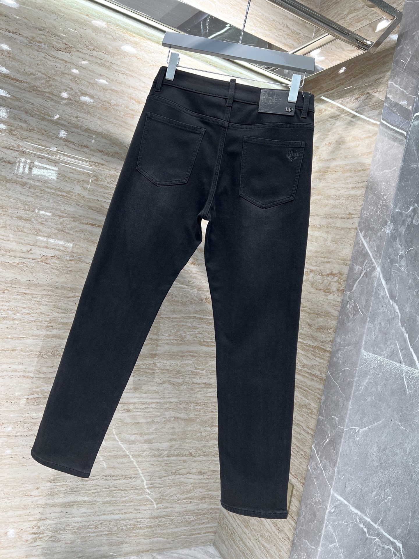 —— FEMGL ——𝟐𝟎𝟐𝟓秋冬上新高订欧货牛仔 现货供应 特殊成份再生纤维素面料 加厚底抓绒𝟏𝟔𝟎𝟏