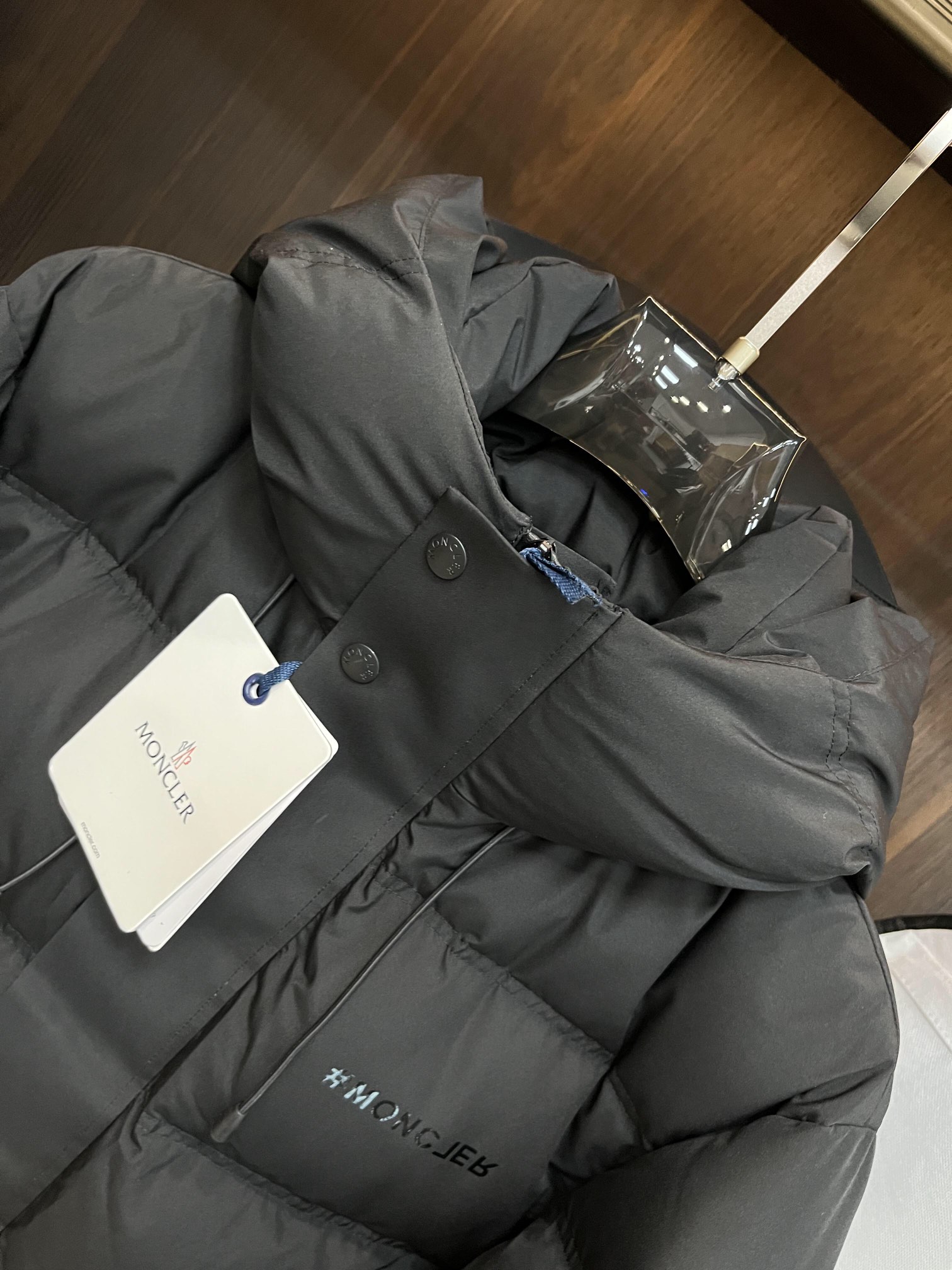 主推Moncler24s秋冬爆款羽绒️蒙口连帽爆款羽绒服精选90白鹅绒填充！面包般蓬松厚实顶级大牌爆款舒